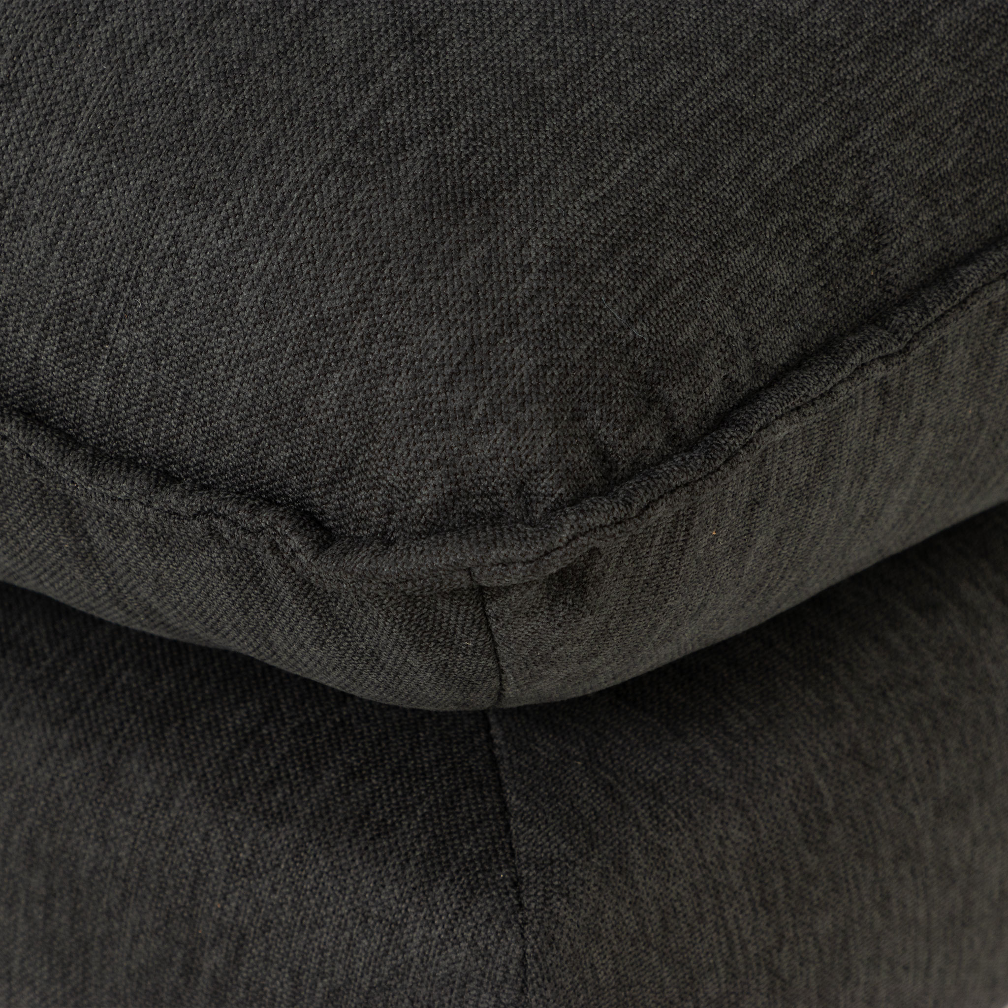 Alina Ottoman, Charcoal