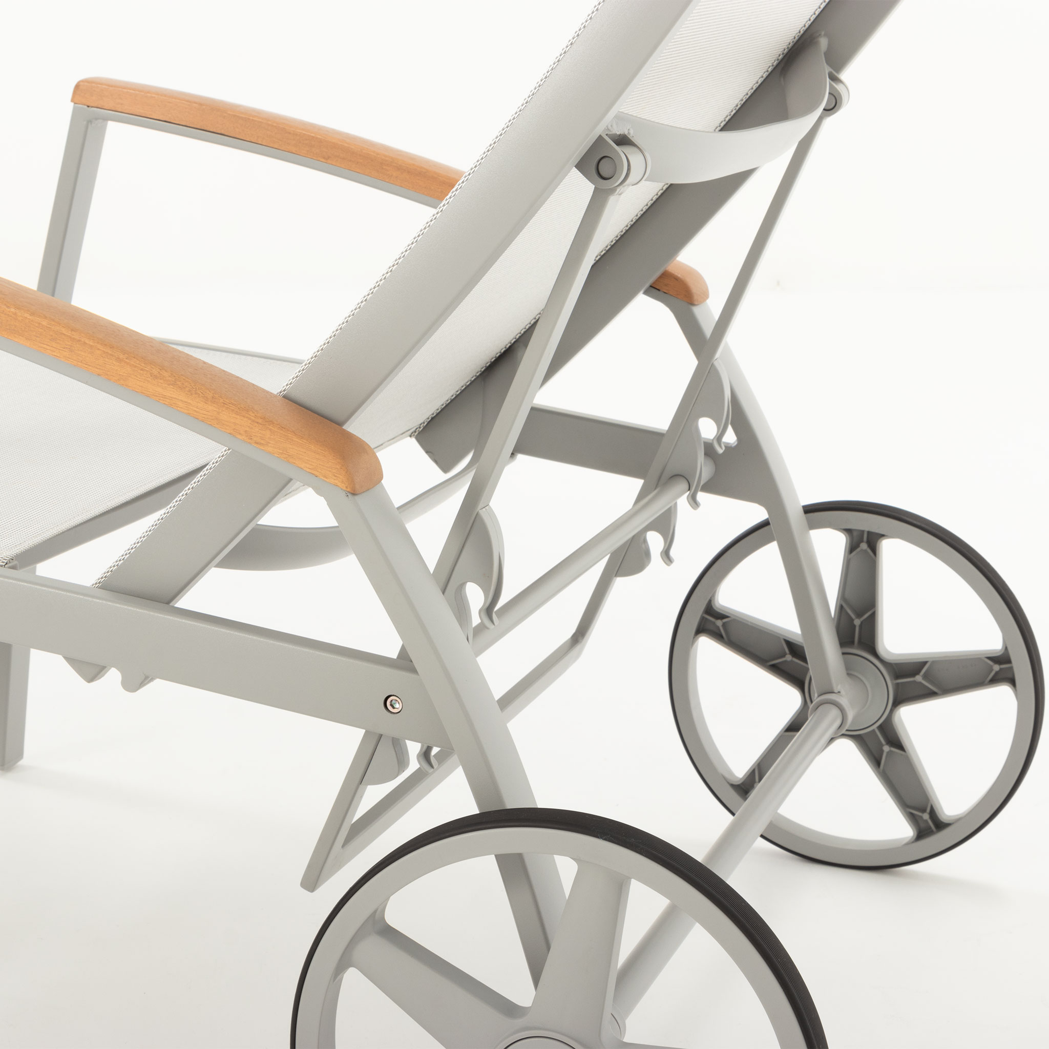 Essence Outdoor Sunlounger, Grey