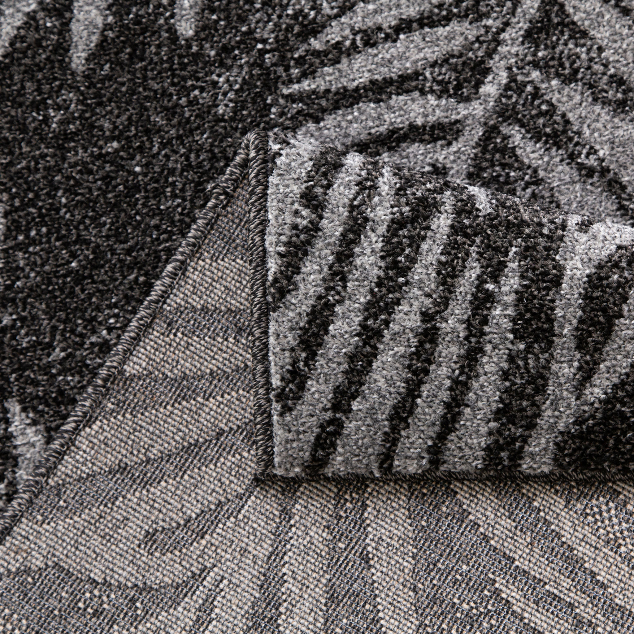 Signature Rugs Asana Botanica Rug - 160 x 230 cm, Black/Light Grey