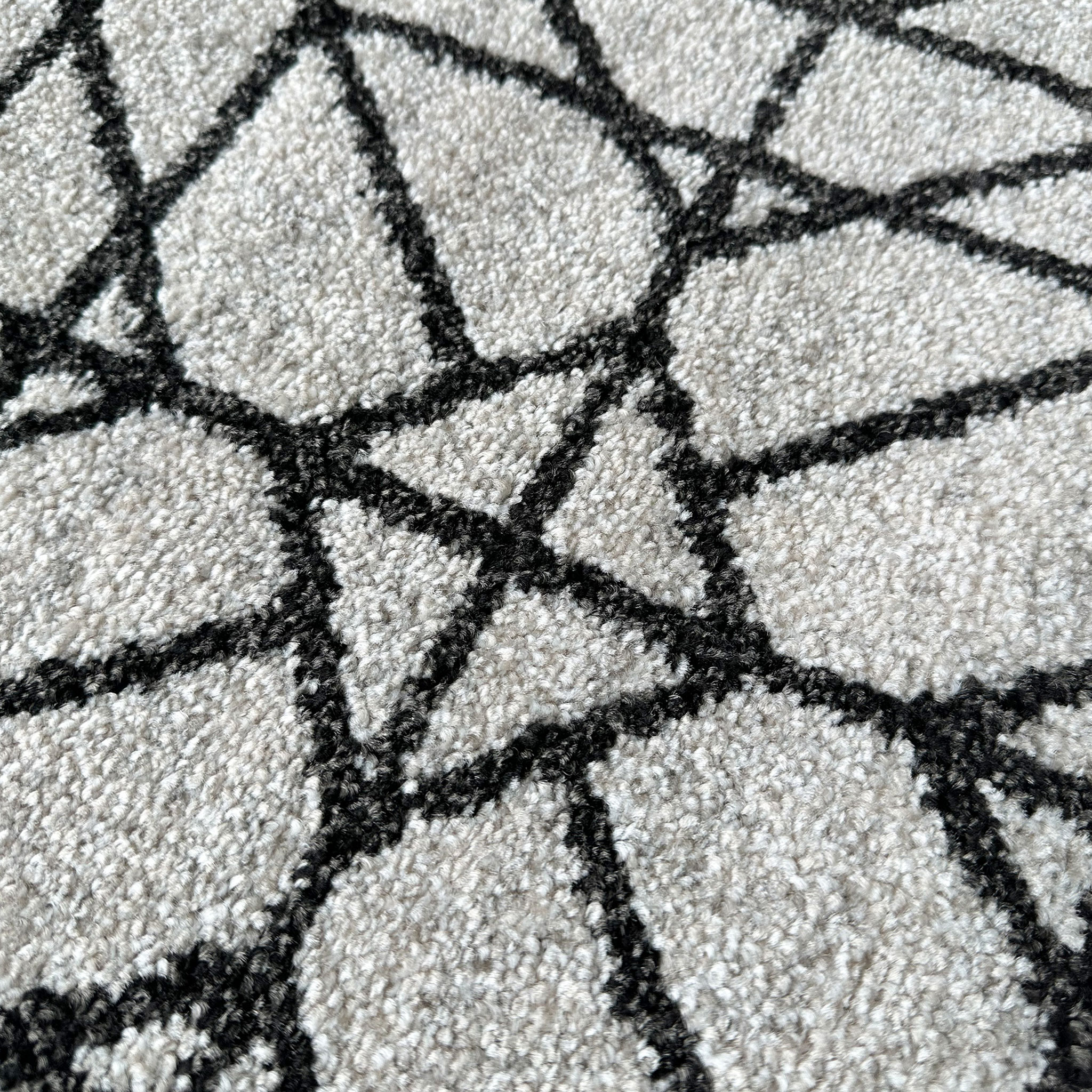 Signature Rugs Asana Tile - 200 x 300 cm, Cream/Black