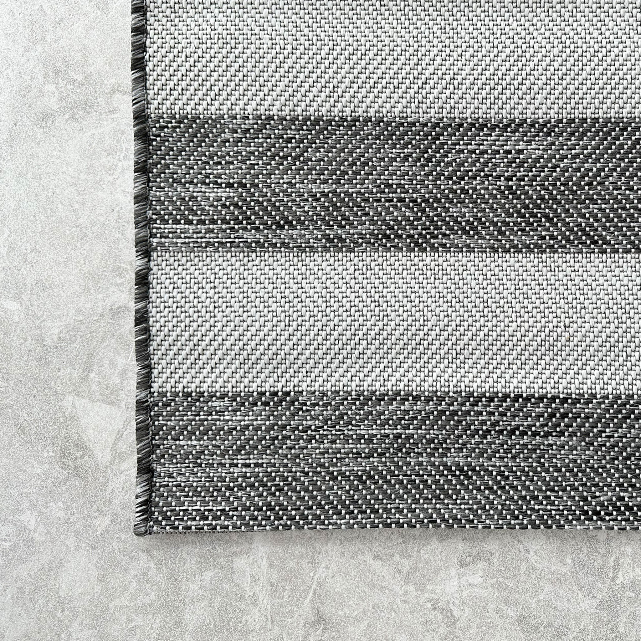 Signature Rugs Coast Outdoor Stripe Rug - 200 x 290 cm, Charcoal/White