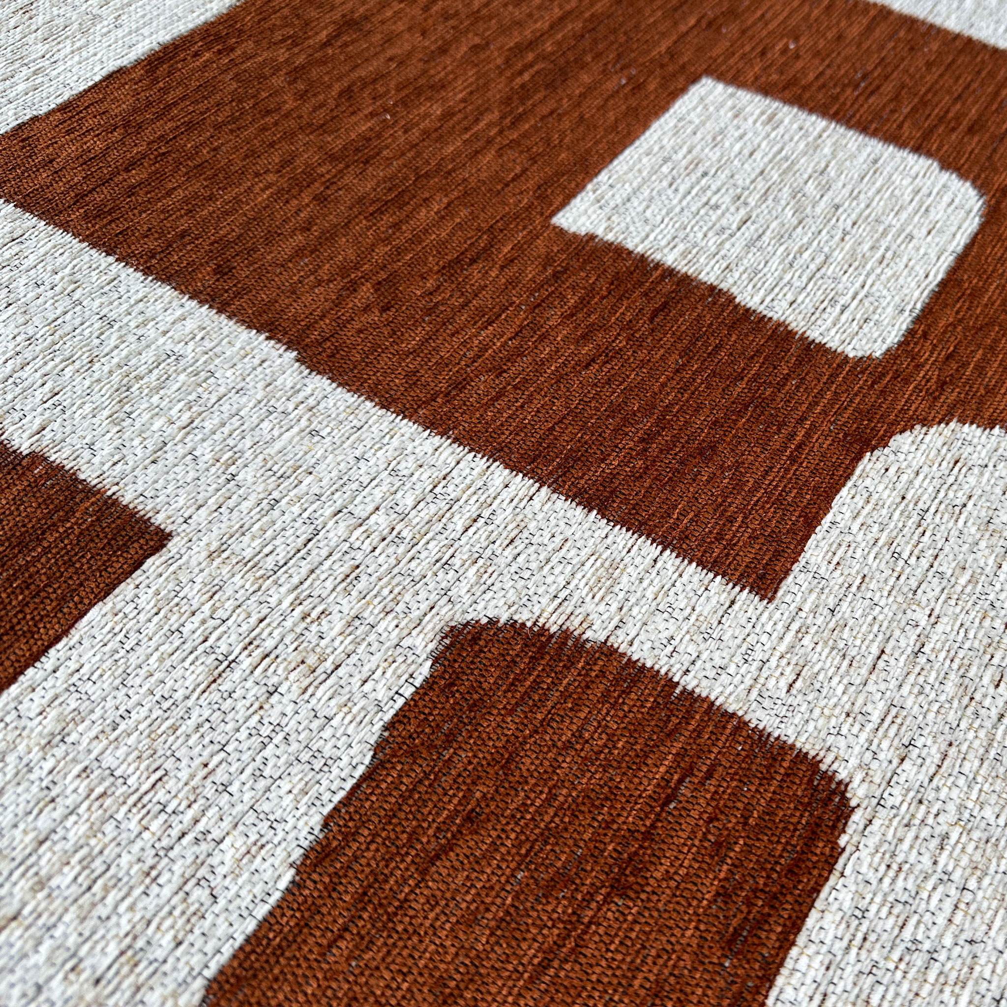 Signature Rugs Aubrey Pintar Rug - 155 x 230 cm, Copper/White