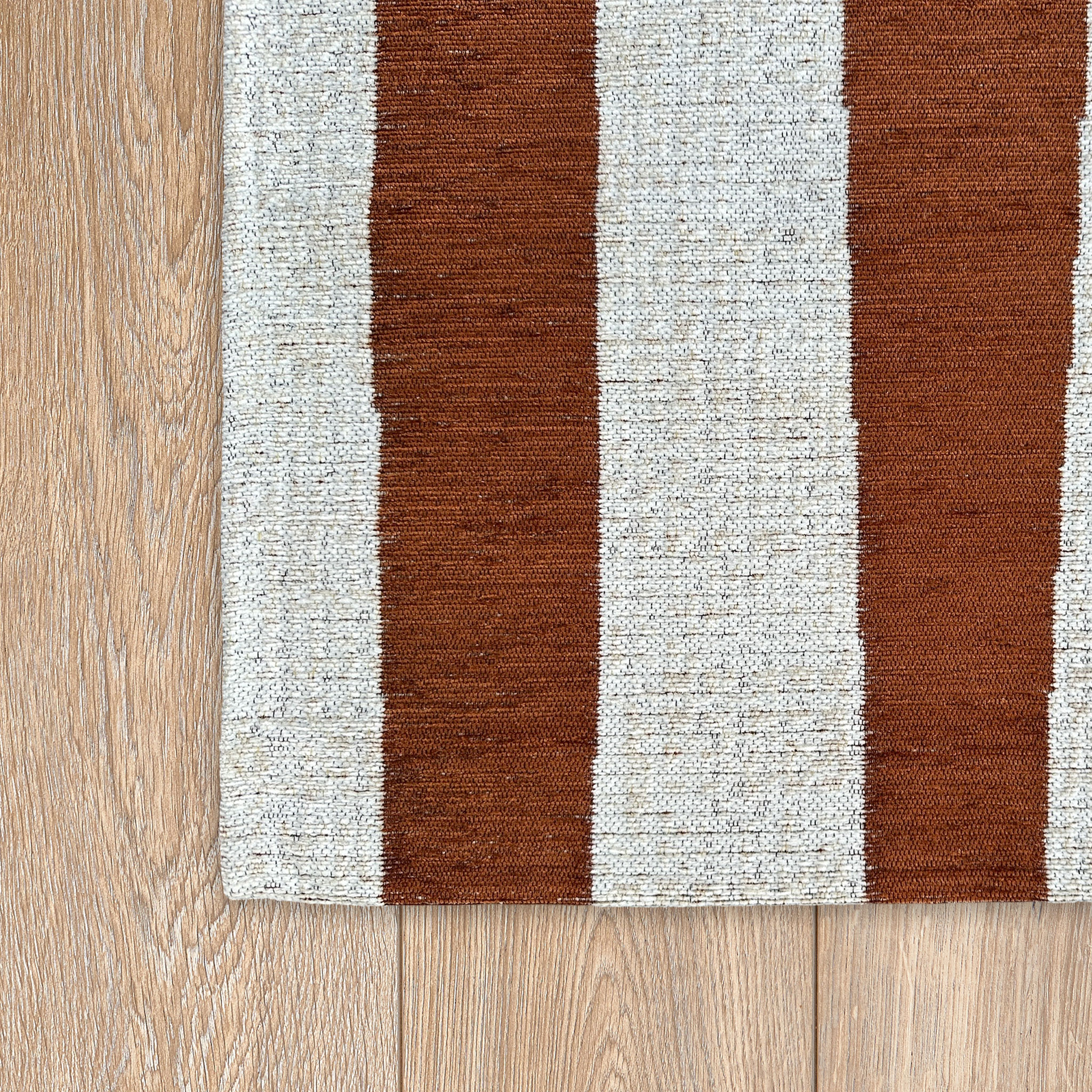Signature Rugs Aubrey Pintar Rug - 200 x 290 cm, Copper/White