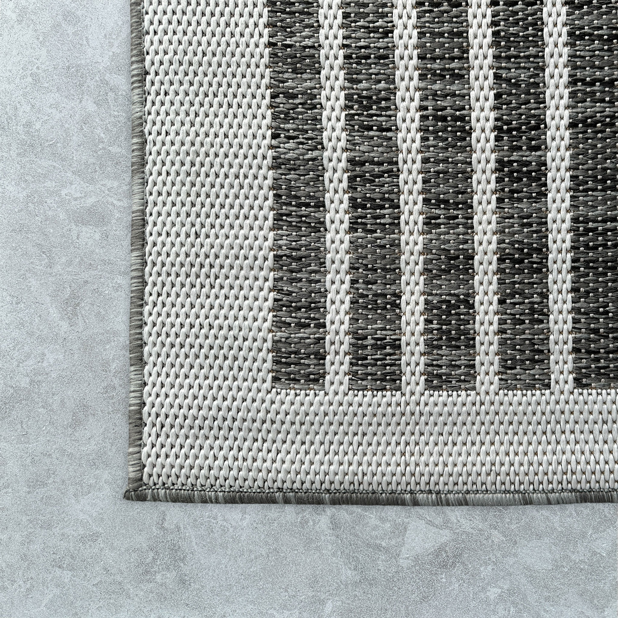 Signature Rugs Porto Linha Rug - 120 x 170 cm, Grey