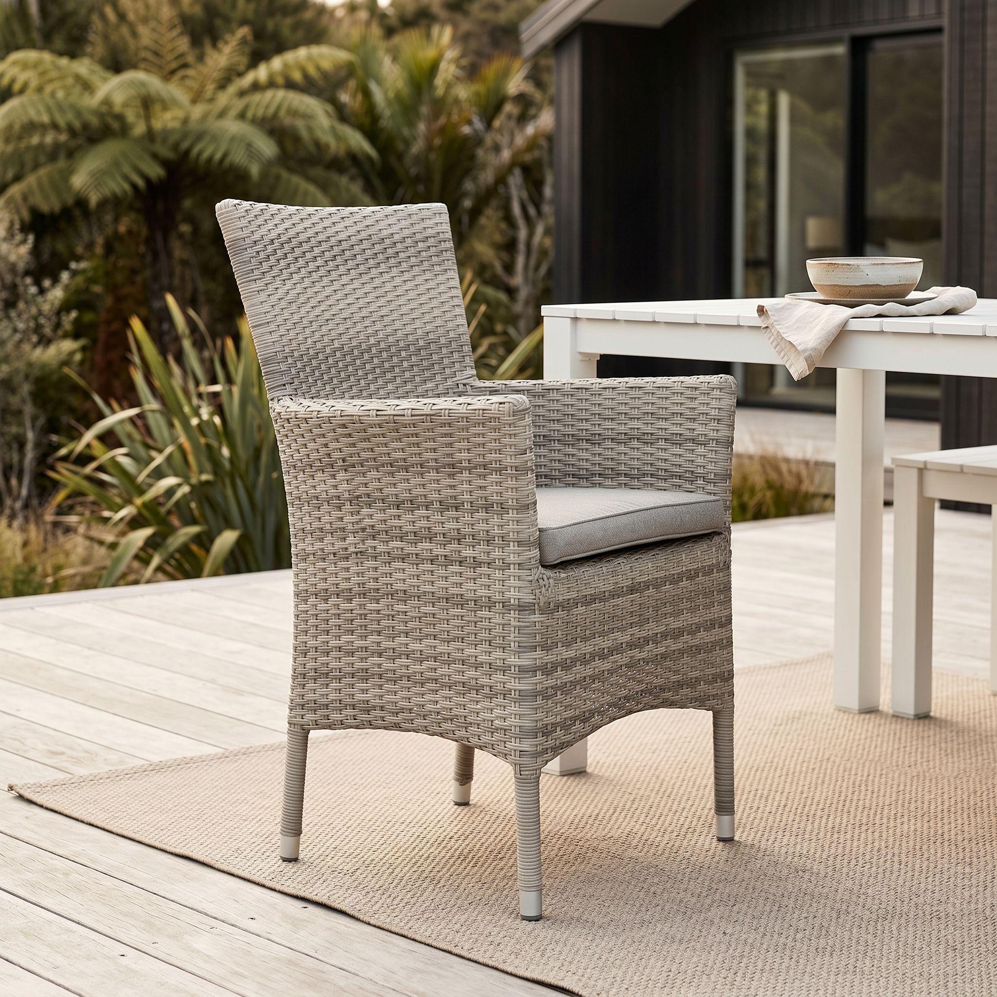 Aruba Outdoor Dining Chair, White/Grey