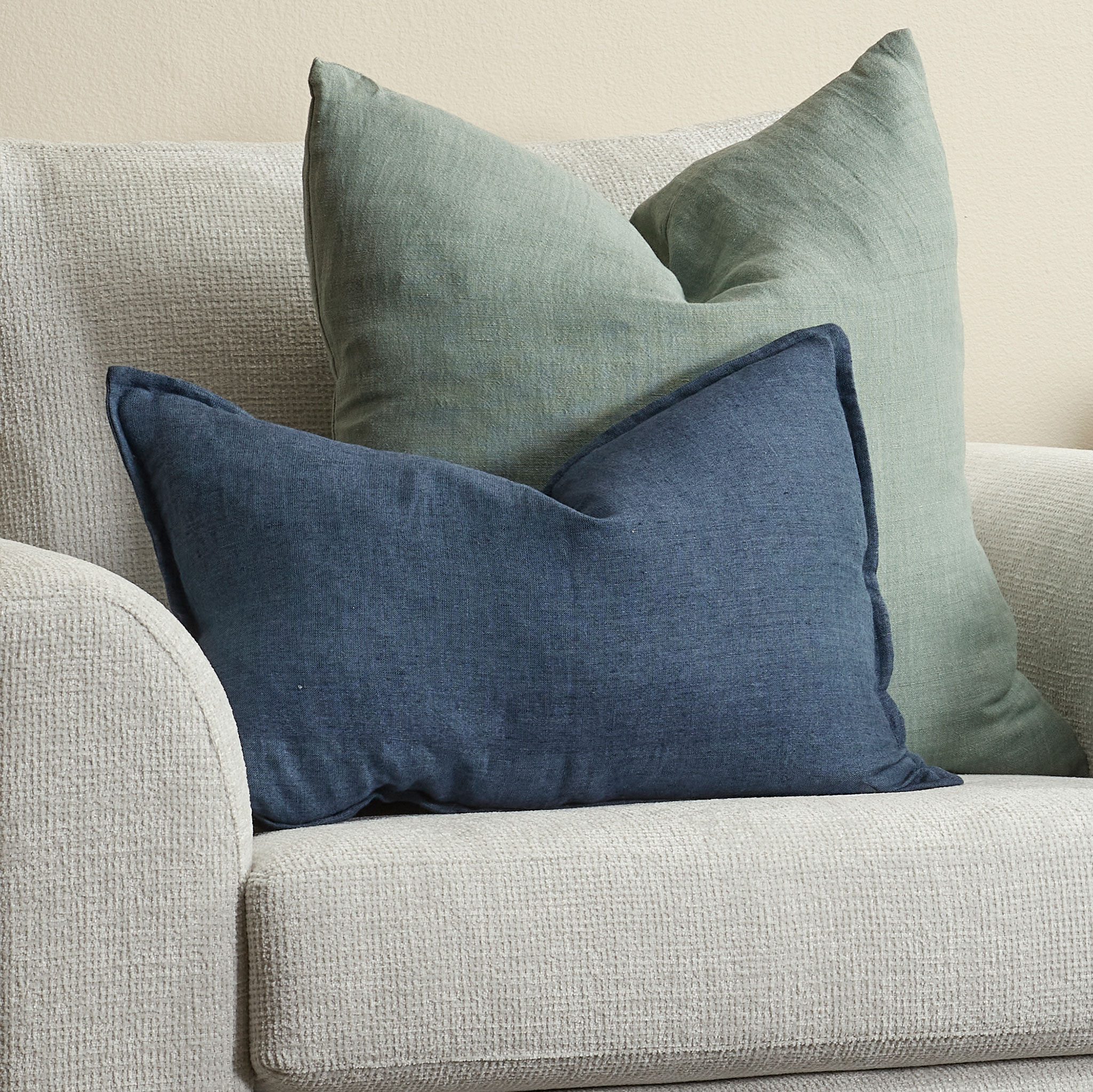 Ollo Dolce Cushion - Feather Inner, Diesel