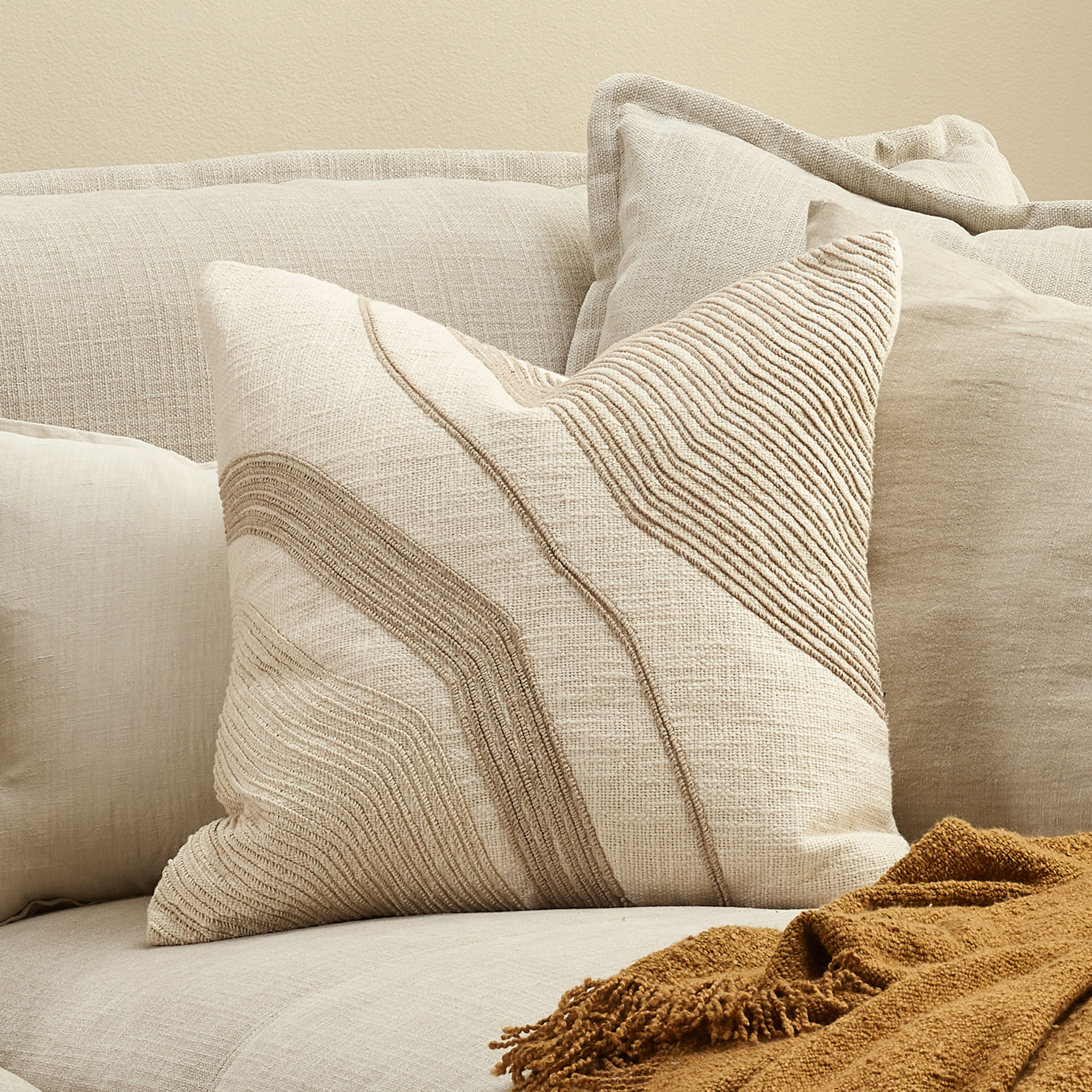 Ollo Chelsea Cushion - Feather Inner, Ivory