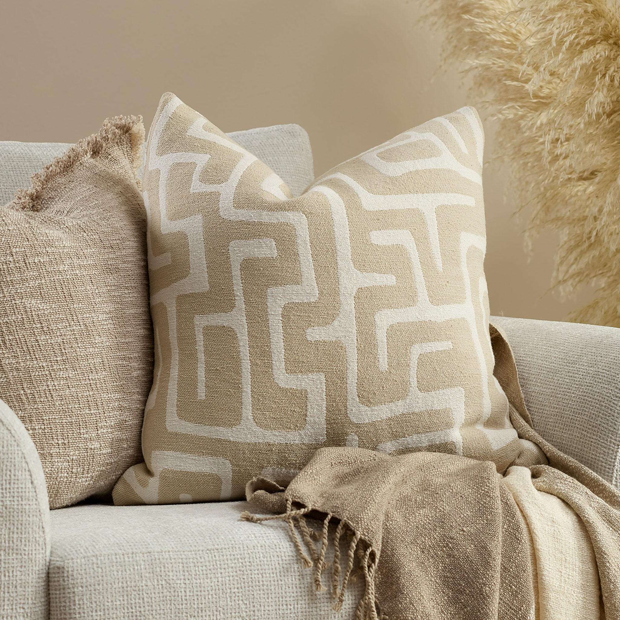 Ollo Luxor Cushion - Feather Inner, Ivory/Ecru