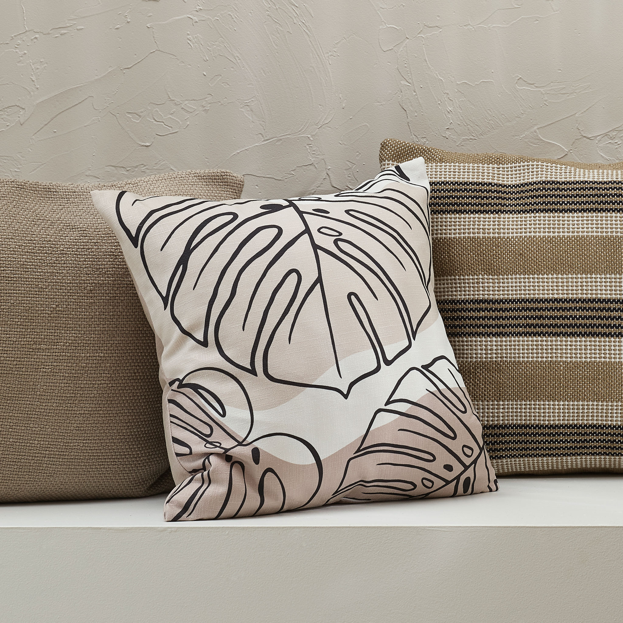 Ollo Liana Outdoor Cushion - Poly Inner, Oat