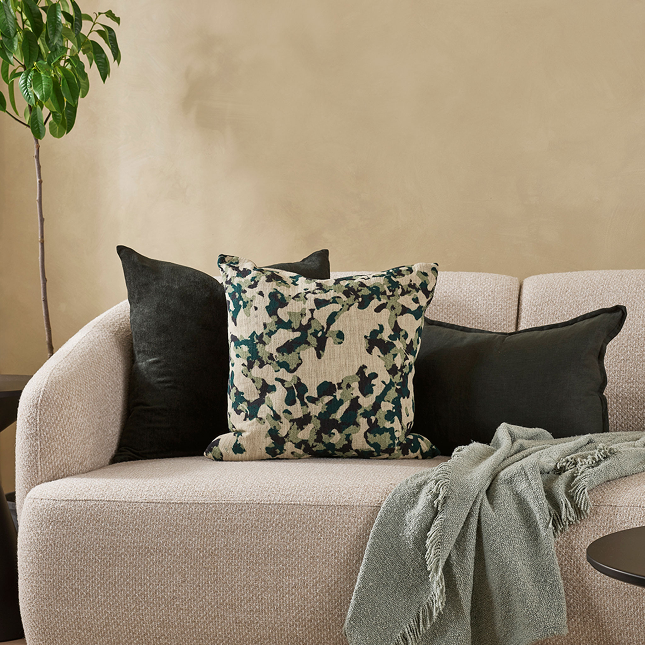 Ollo Dolce Poly Inner Cushion, Thyme