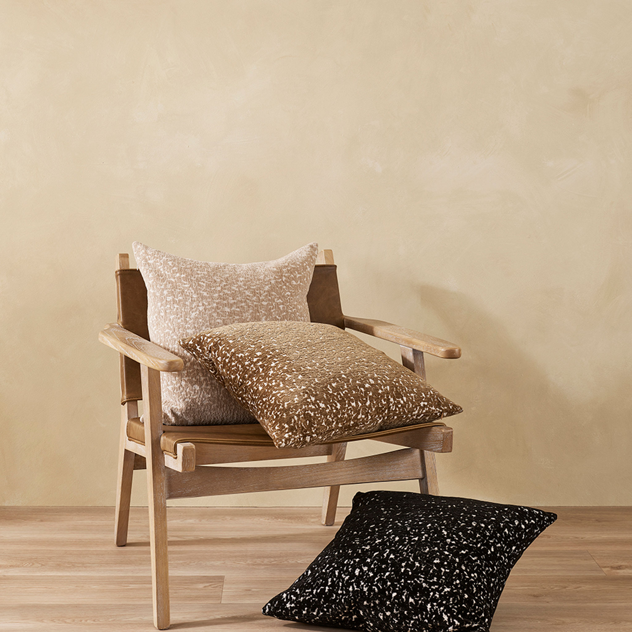 Ollo Phoenix Poly Inner Cushion, Black