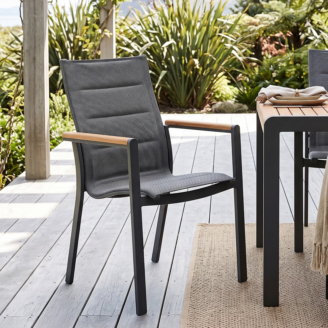Amber II Outdoor Dining Chair, Gunmetal