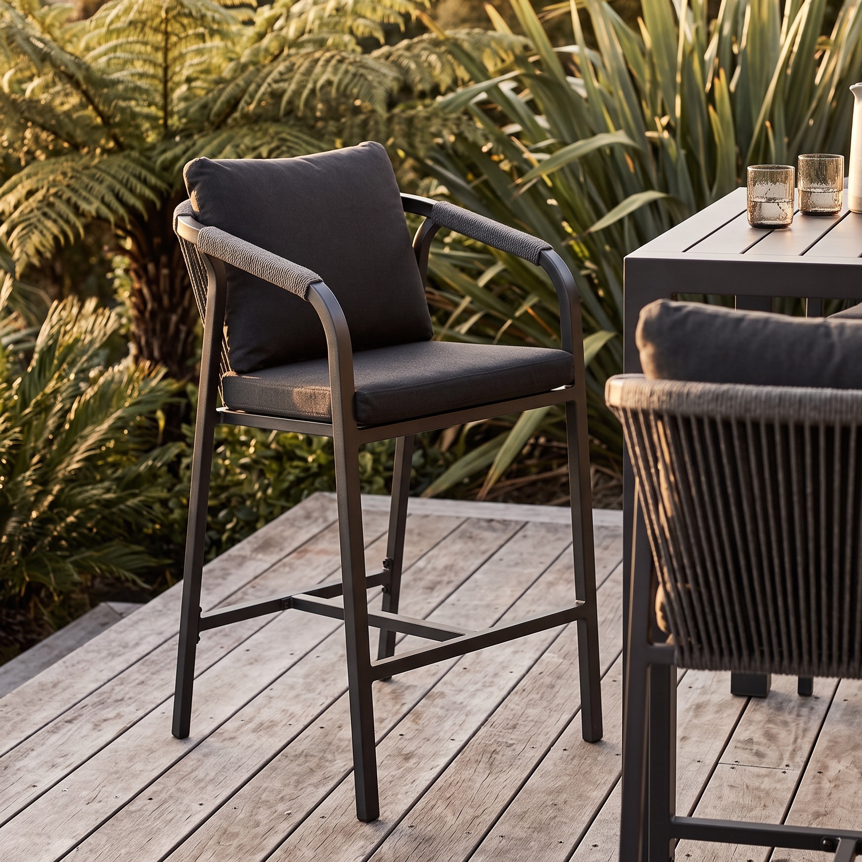 Pacific II Outdoor Bar Chair - W60, Black