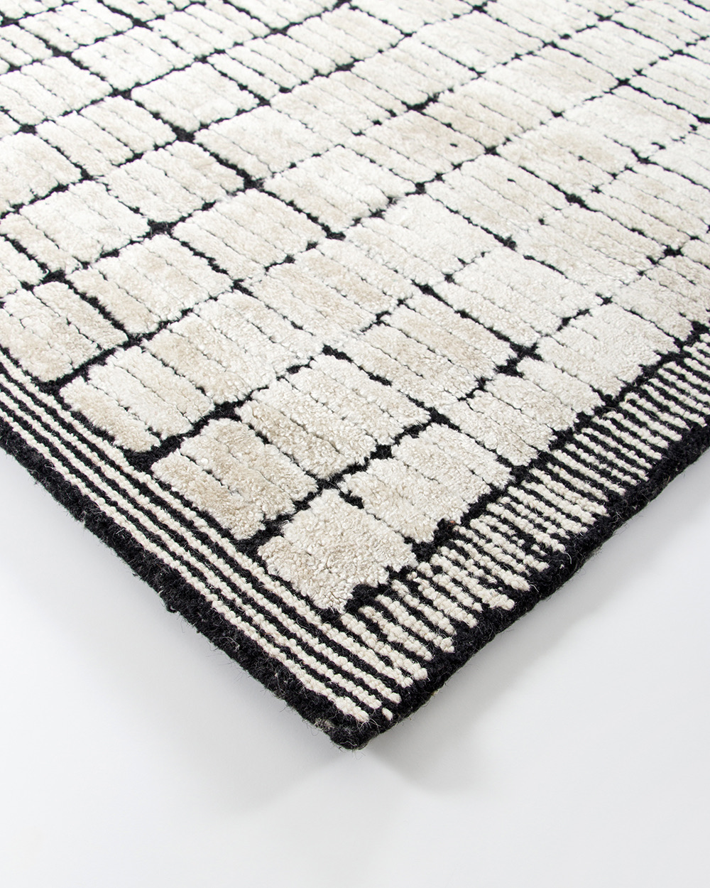 Ollo Enzo Rug - 160 x 230 cm, Black/Ivory