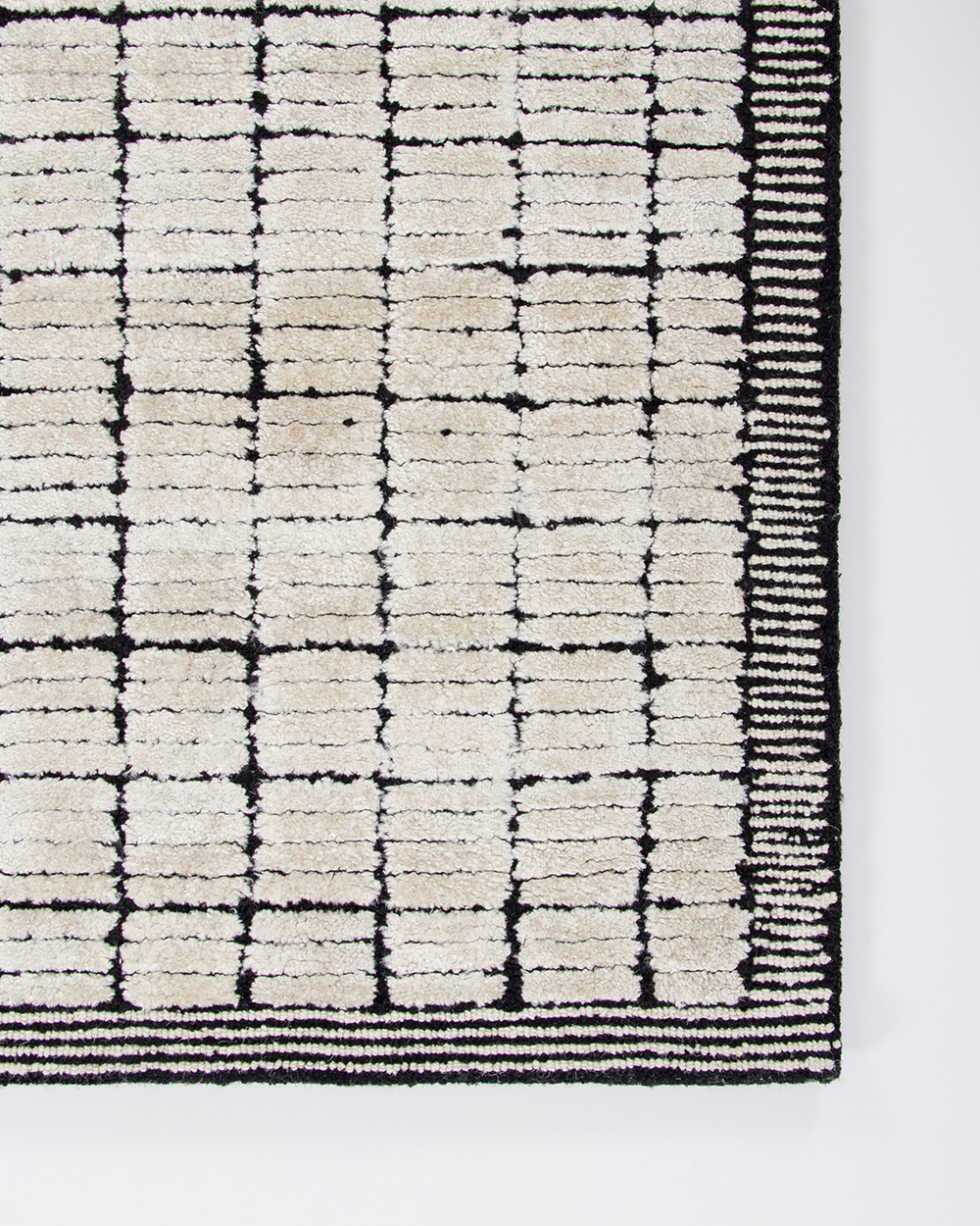 Ollo Enzo Rug - 160 x 230 cm, Black/Ivory