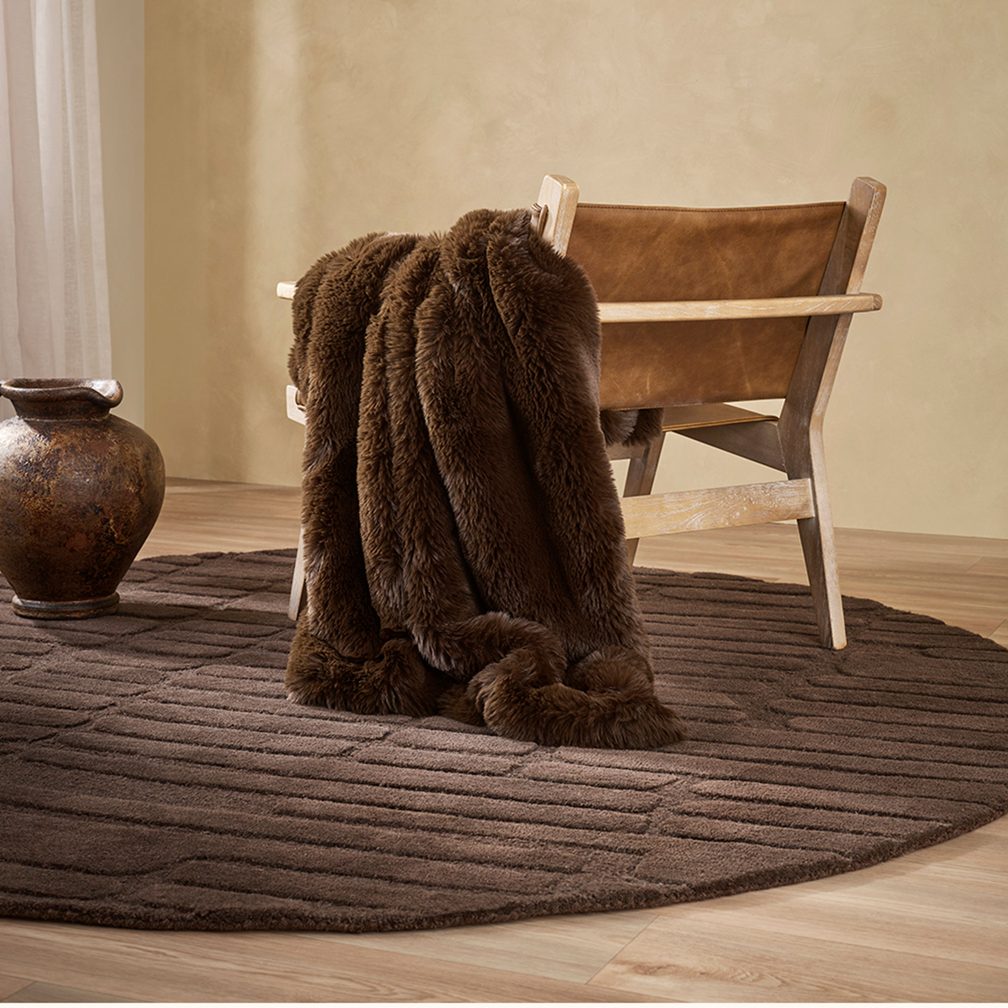 Ollo Venice Round Rug 200 cm, Chocolate