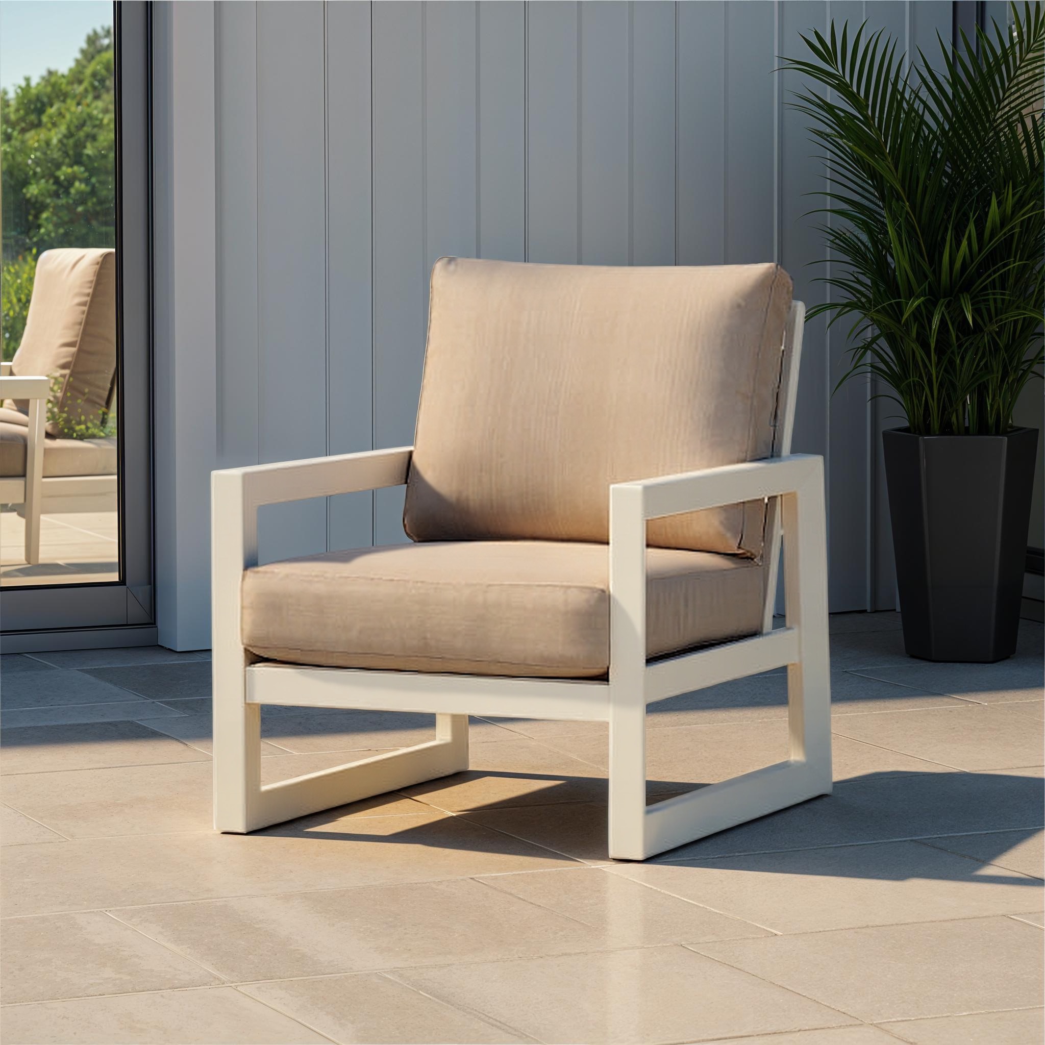 Delfi Outdoor One Seater, White