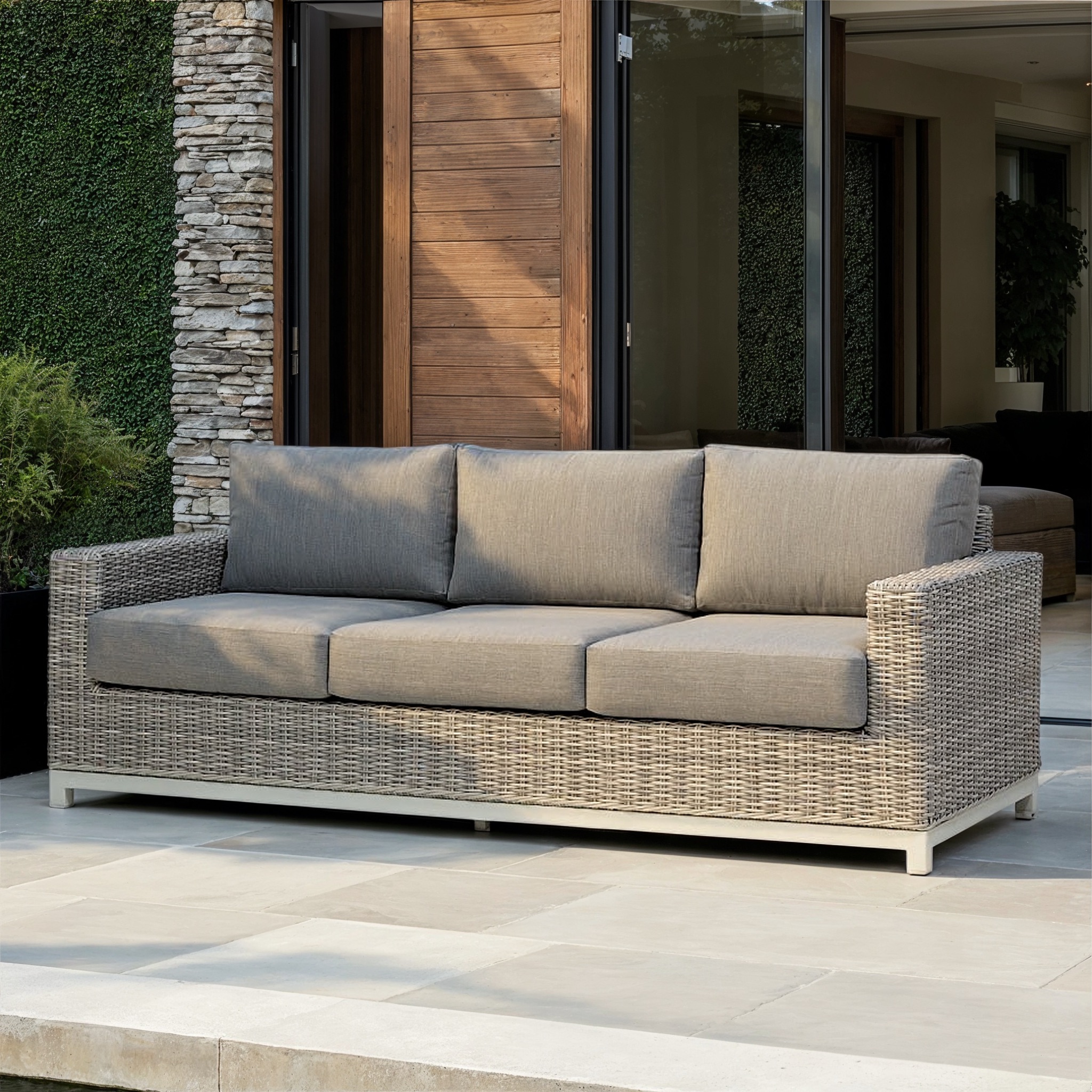 Capri Outdoor 3 Seater, Grey/White
