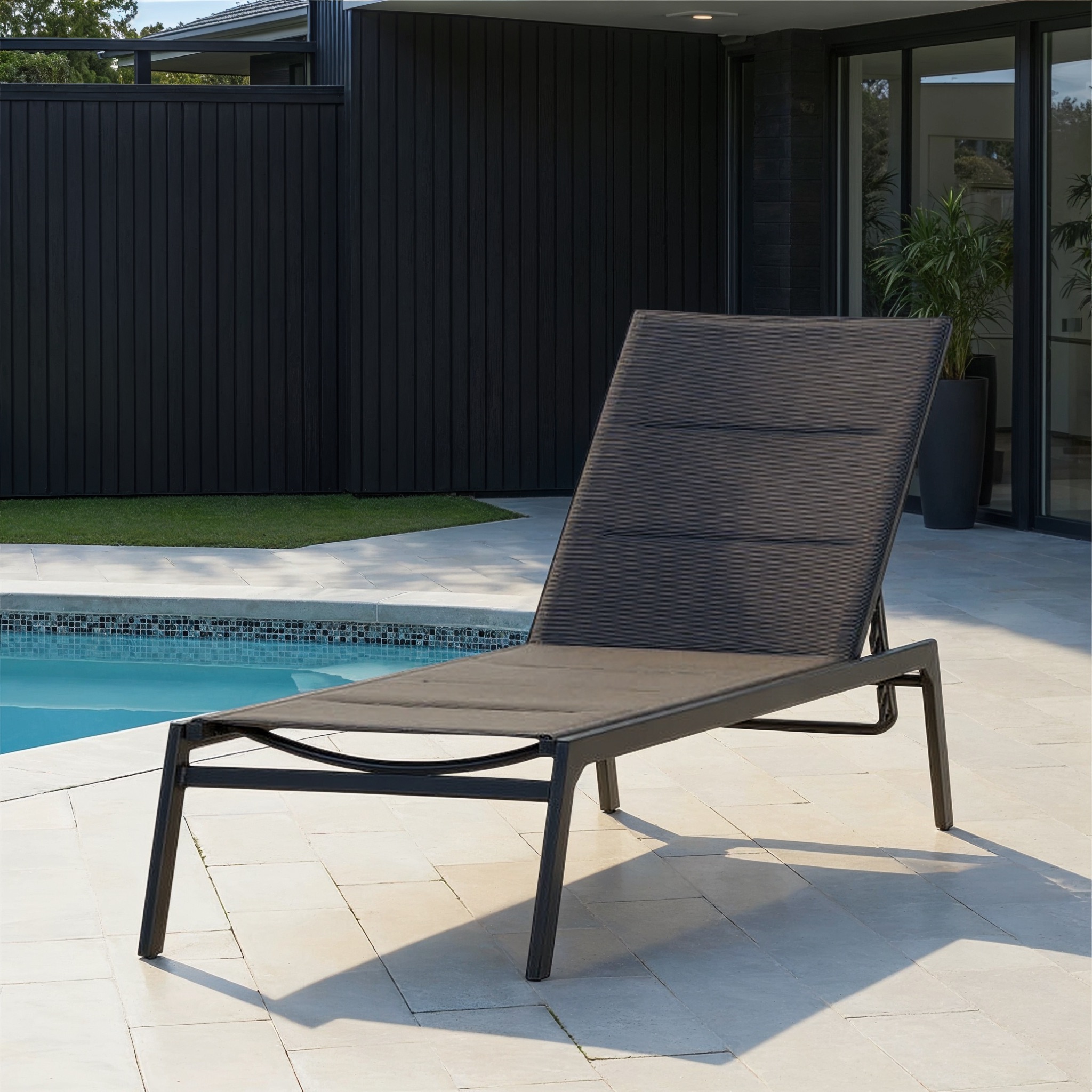 Antoni Outdoor Sun Lounger, Gunmetal