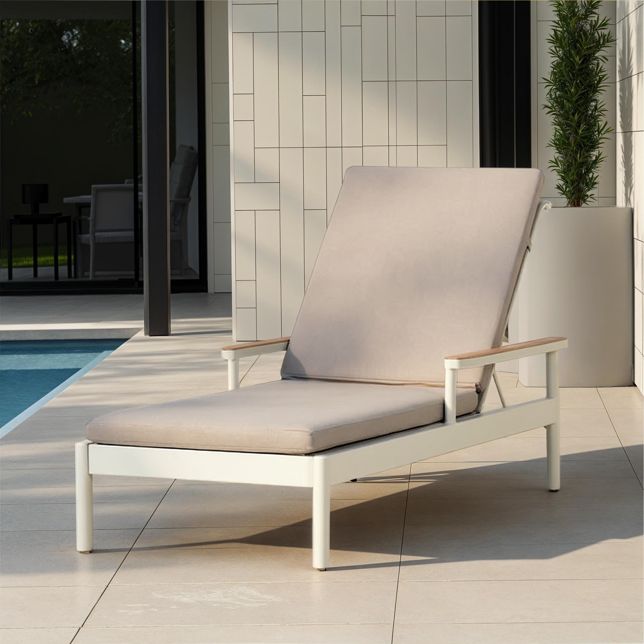 Lucia Outdoor Sun Lounger, White
