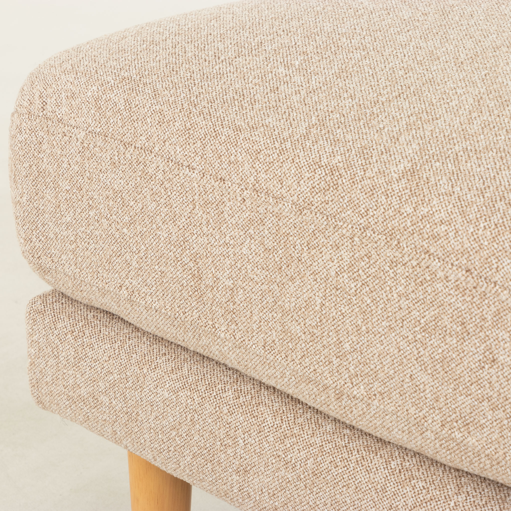 Jemma Ottoman, Beige