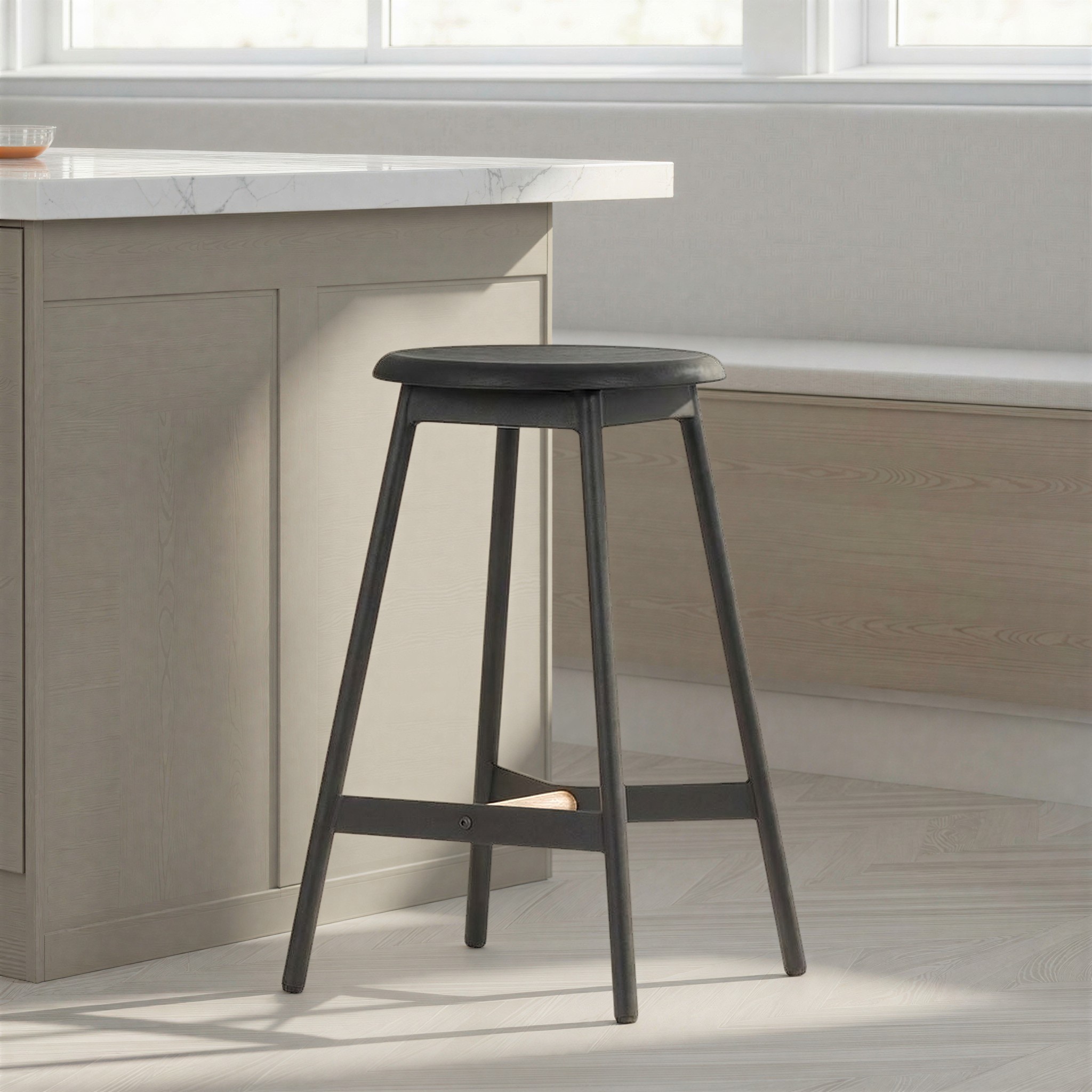 Perry Barstool, Black