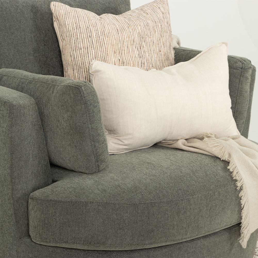 Grayson Swivel Chair, Green