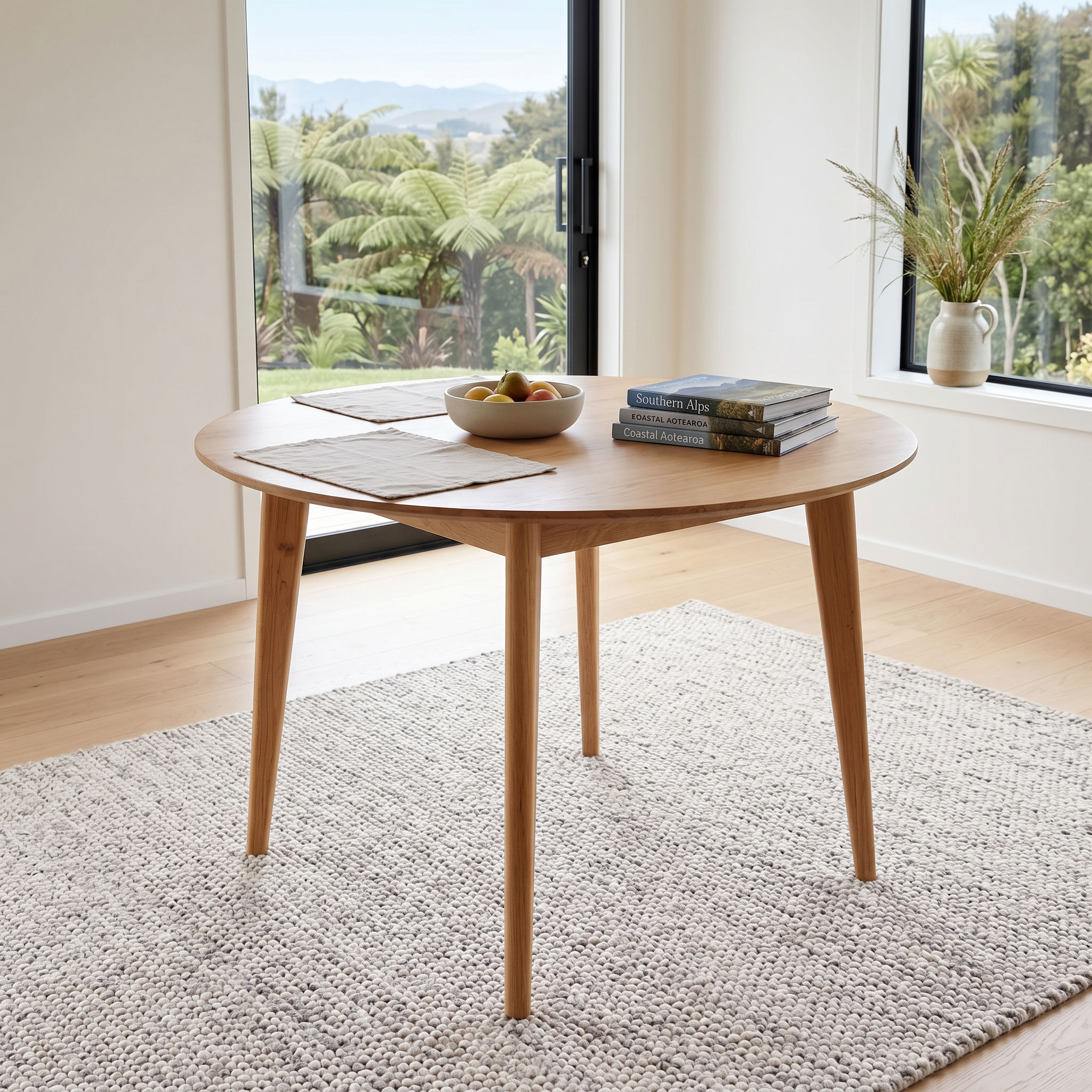 Nordic Round Table - W110