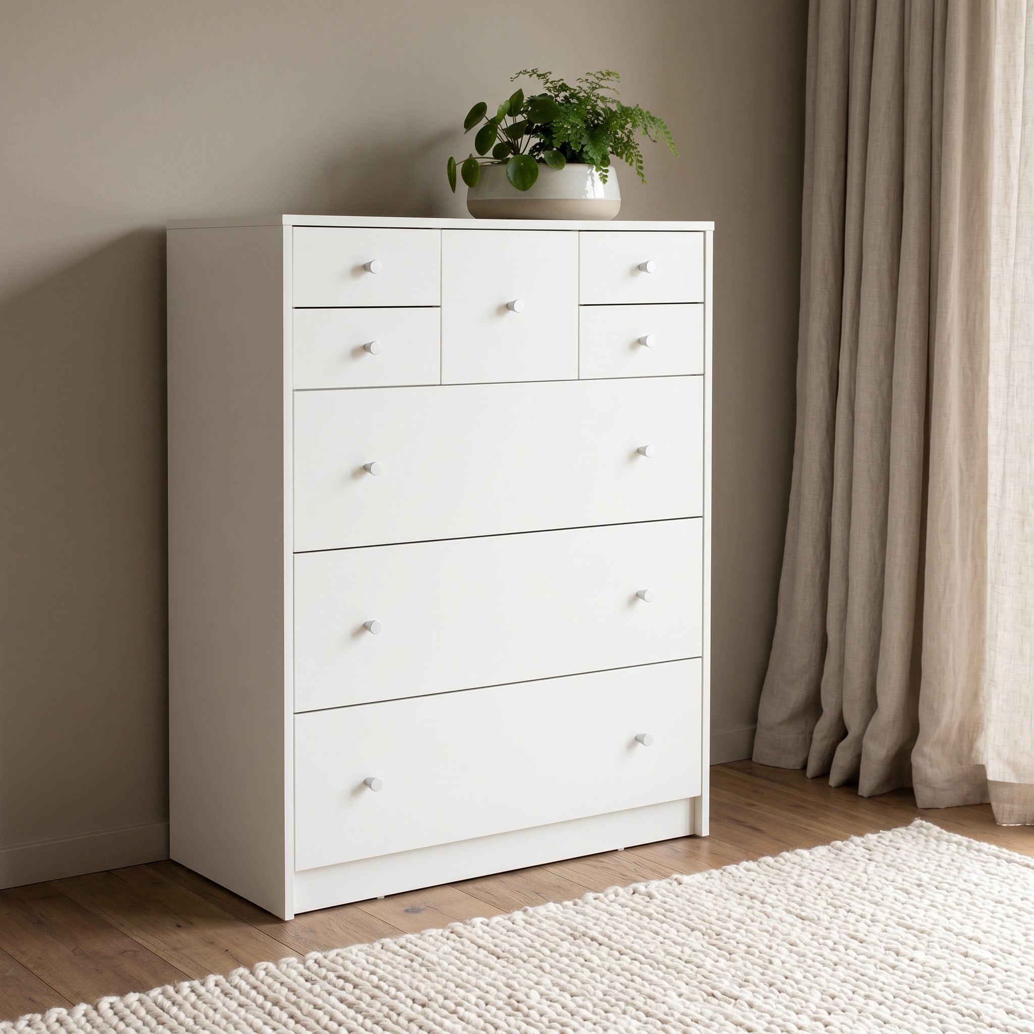 Elliot 8 Drawer Scotch Chest, White