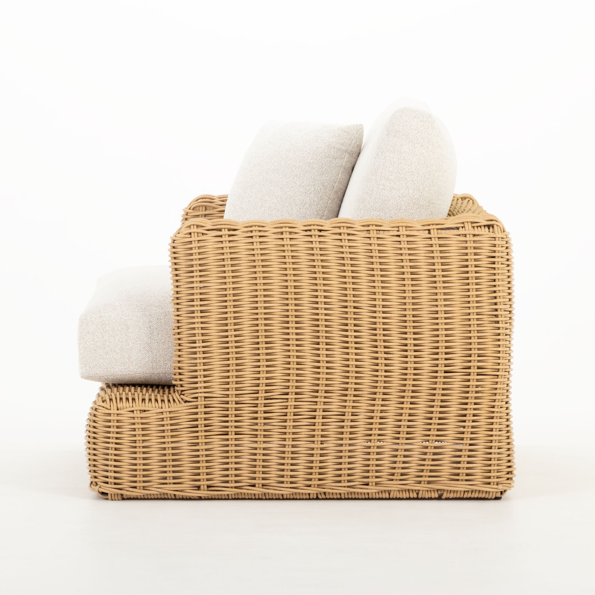Anders Indoor/Outdoor One Seater