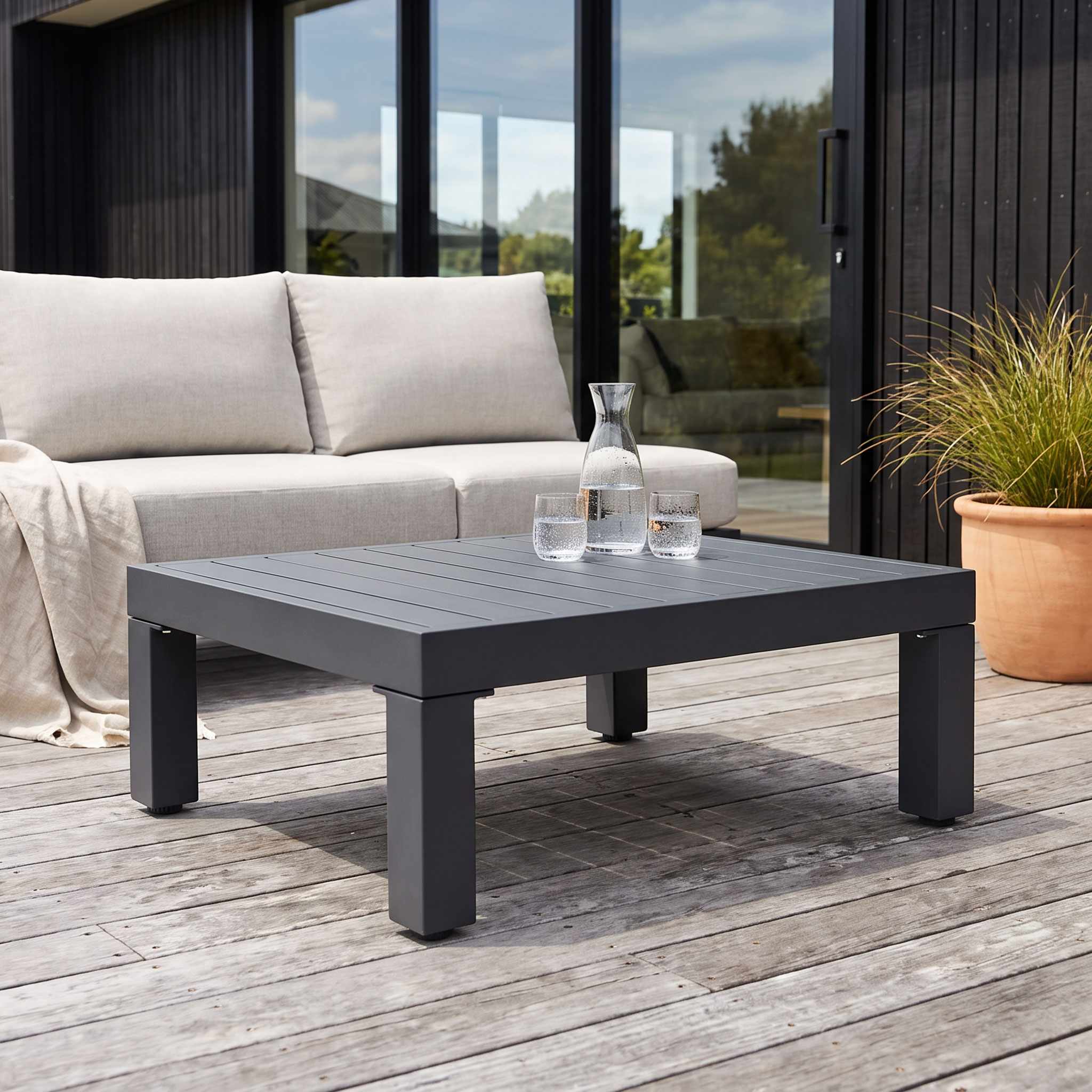 Catalina Outdoor Coffee Table - W77, Gunmetal
