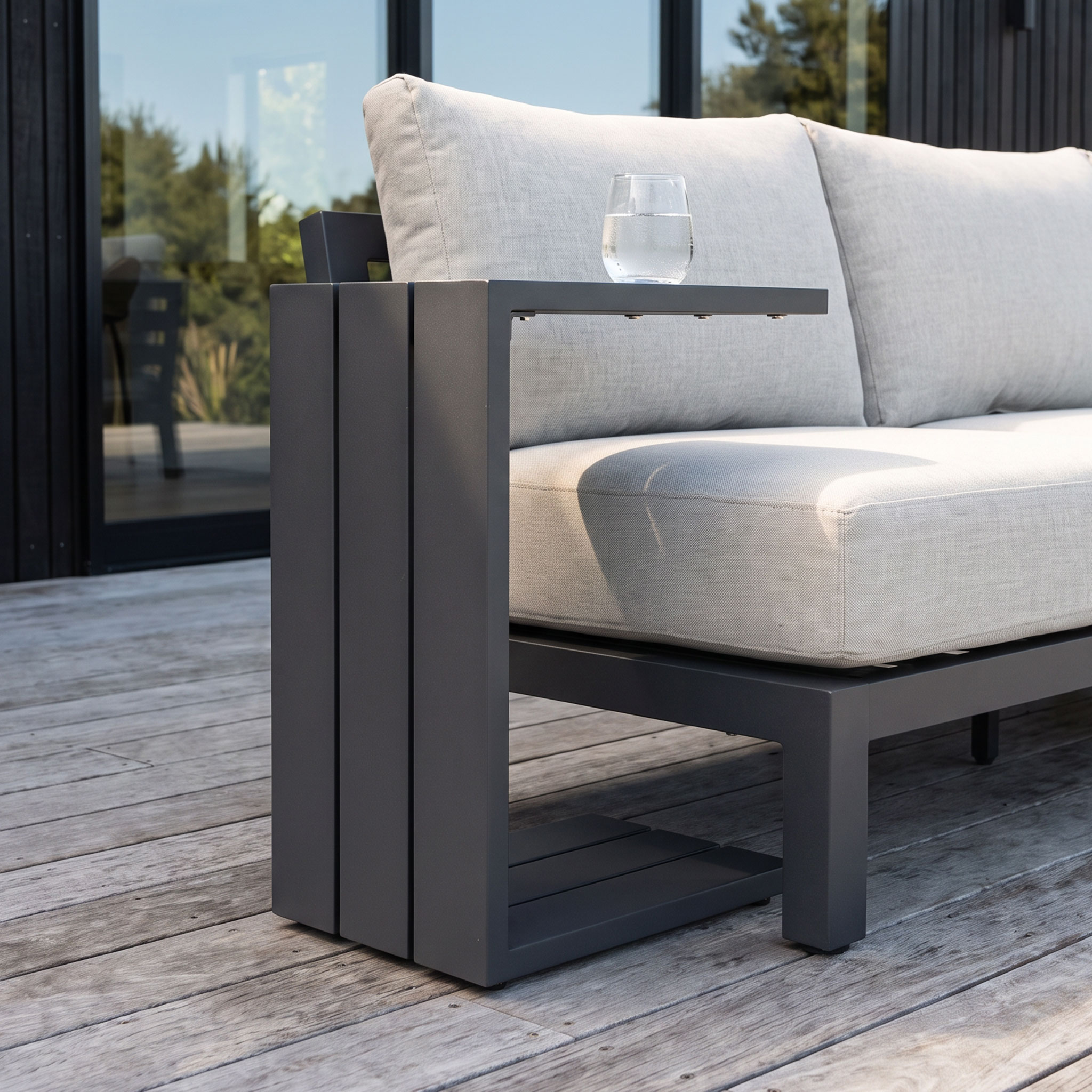Catalina Outdoor Side Table - KD, Gunmetal