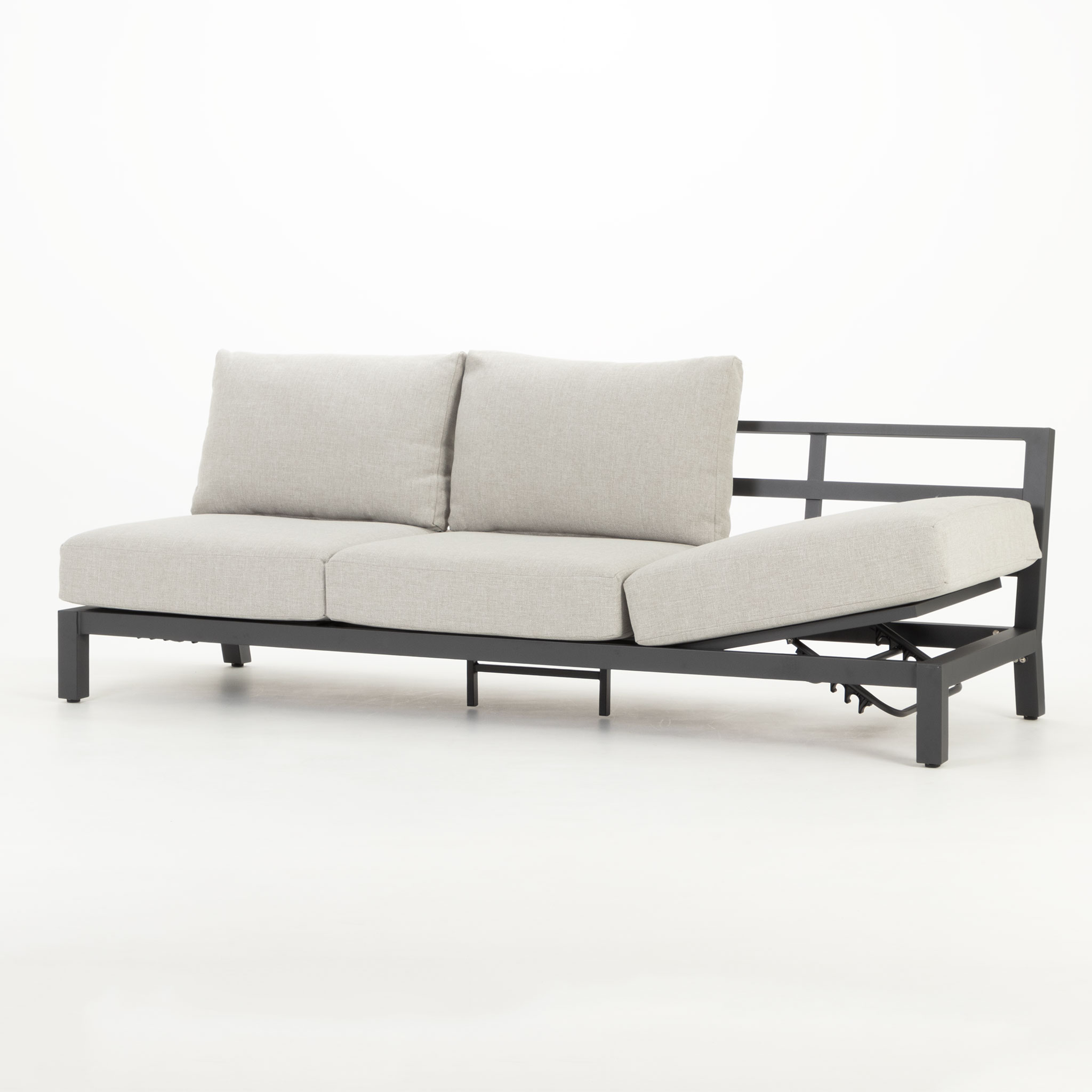 Catalina 4 Piece Outdoor Lounge Set With Sunlounger, Gunmetal