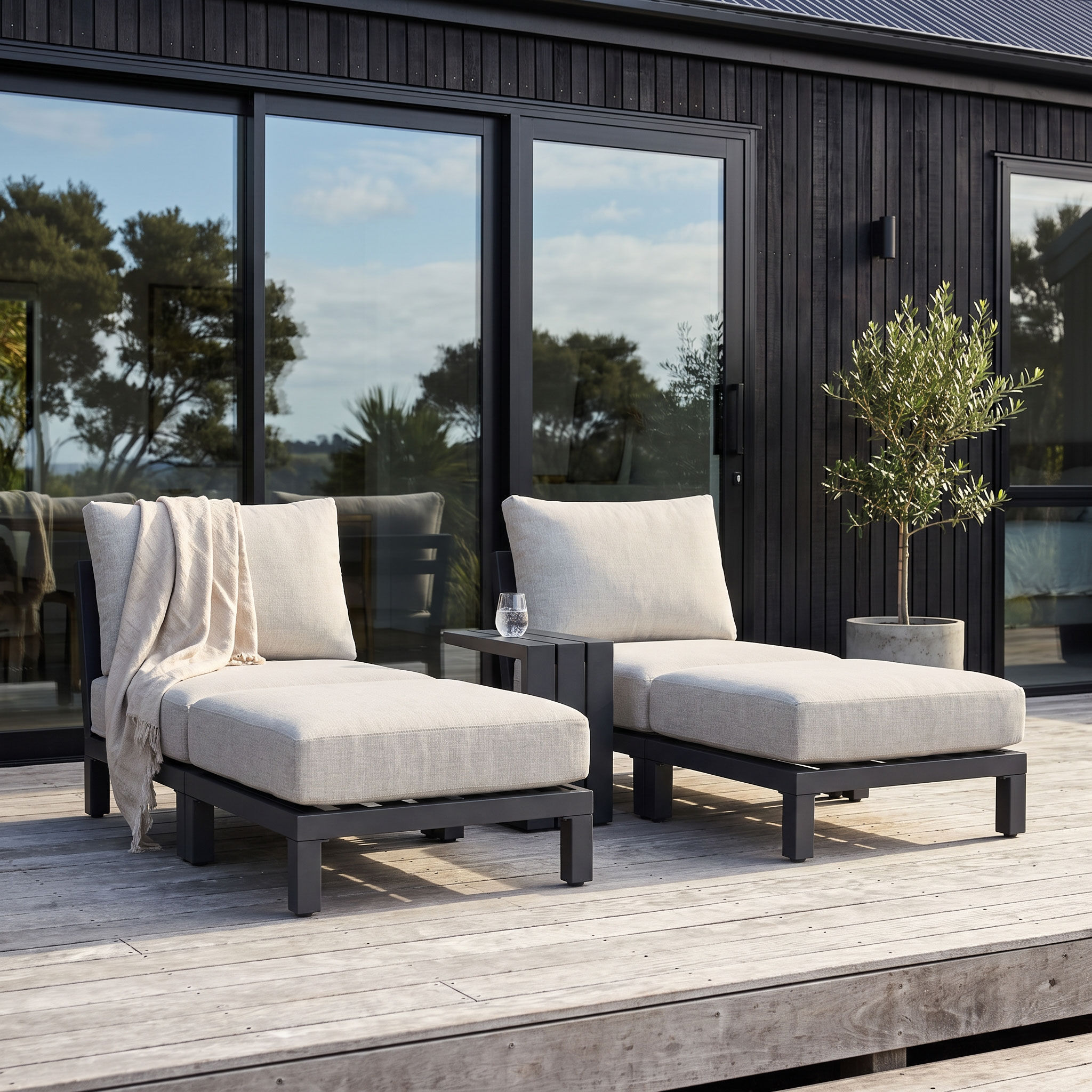 Catalina 5 Piece Outdoor Balcony Set, Gunmetal