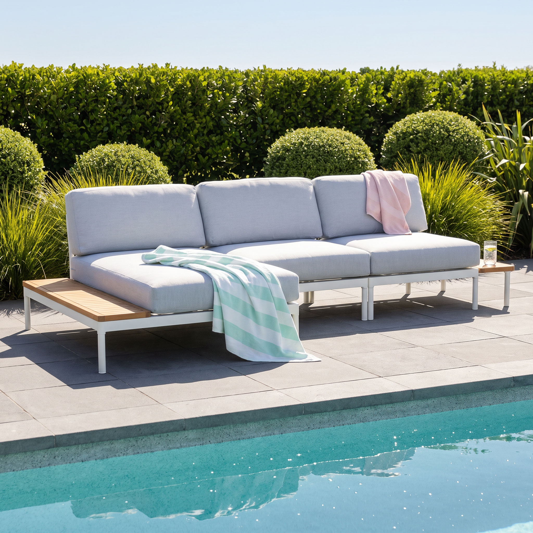 Cayman 4 Piece Outdoor Lounge Set with Sunlounger, White