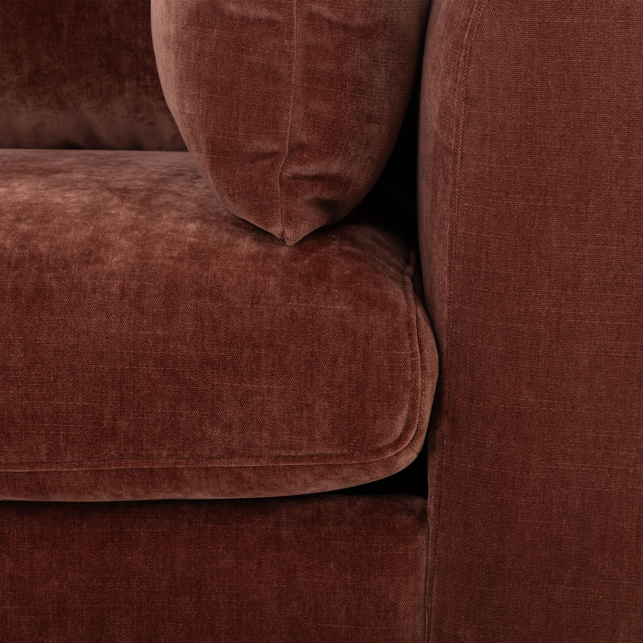 Portia 2 Seater + 2 Chairs, Brick