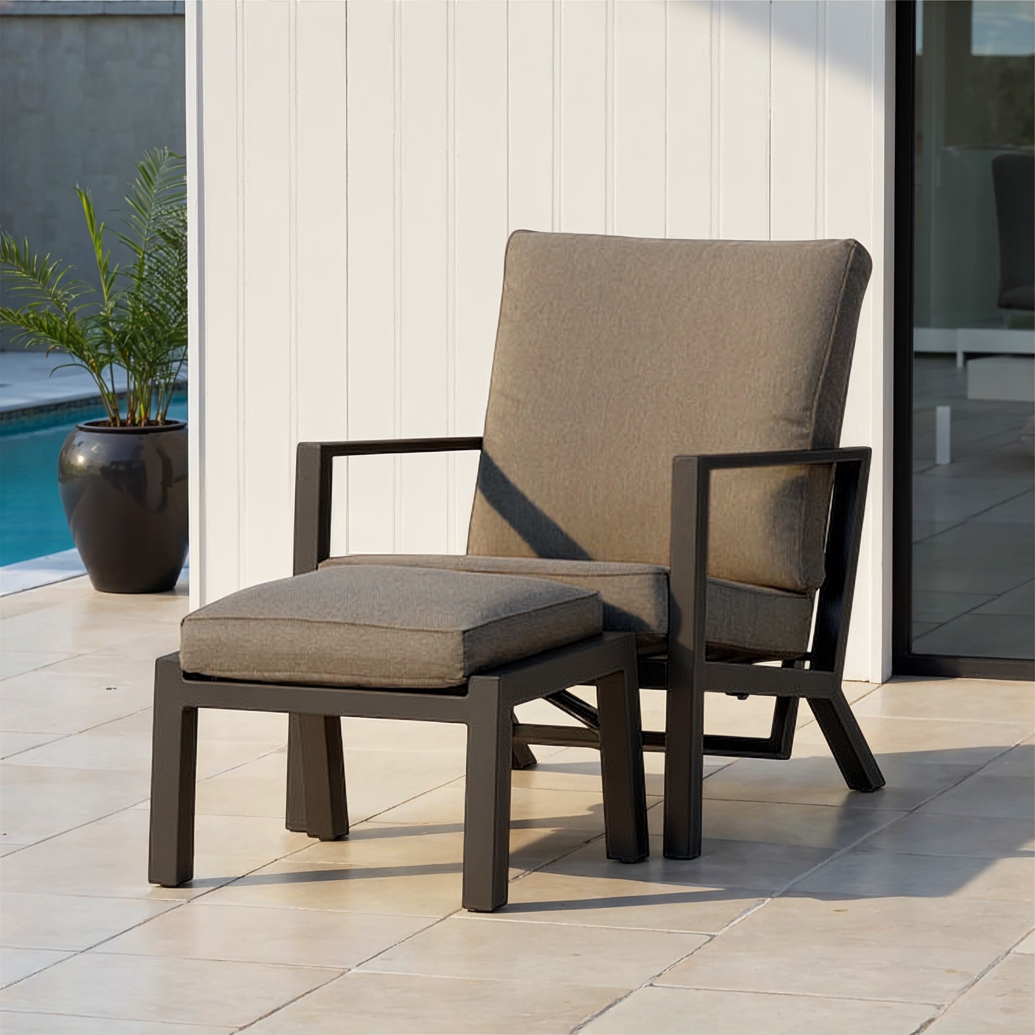 Venus Outdoor Recliner Chair with Ottoman, Gunmetal