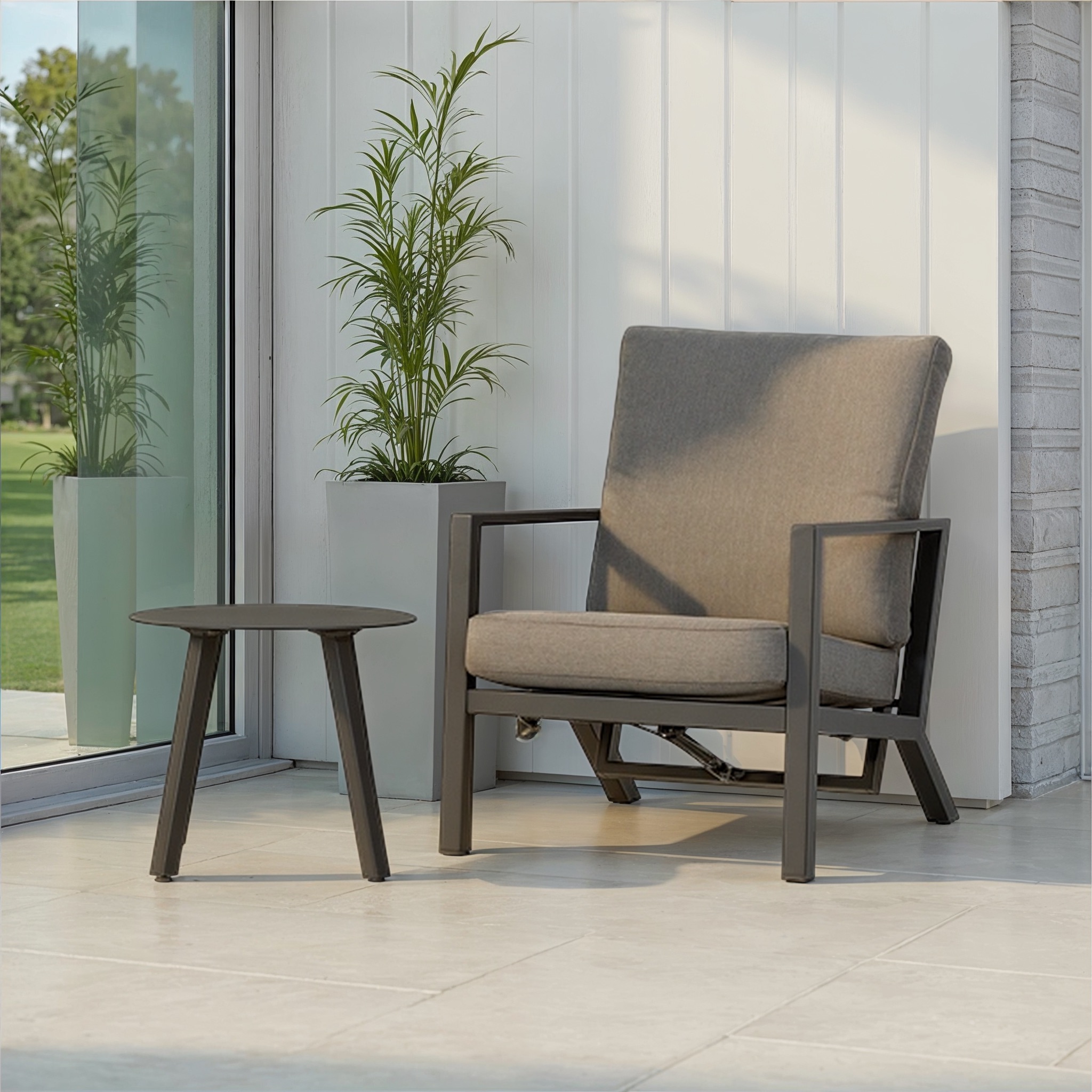 Venus Outdoor Recliner Chair with Side Table, Gunmetal