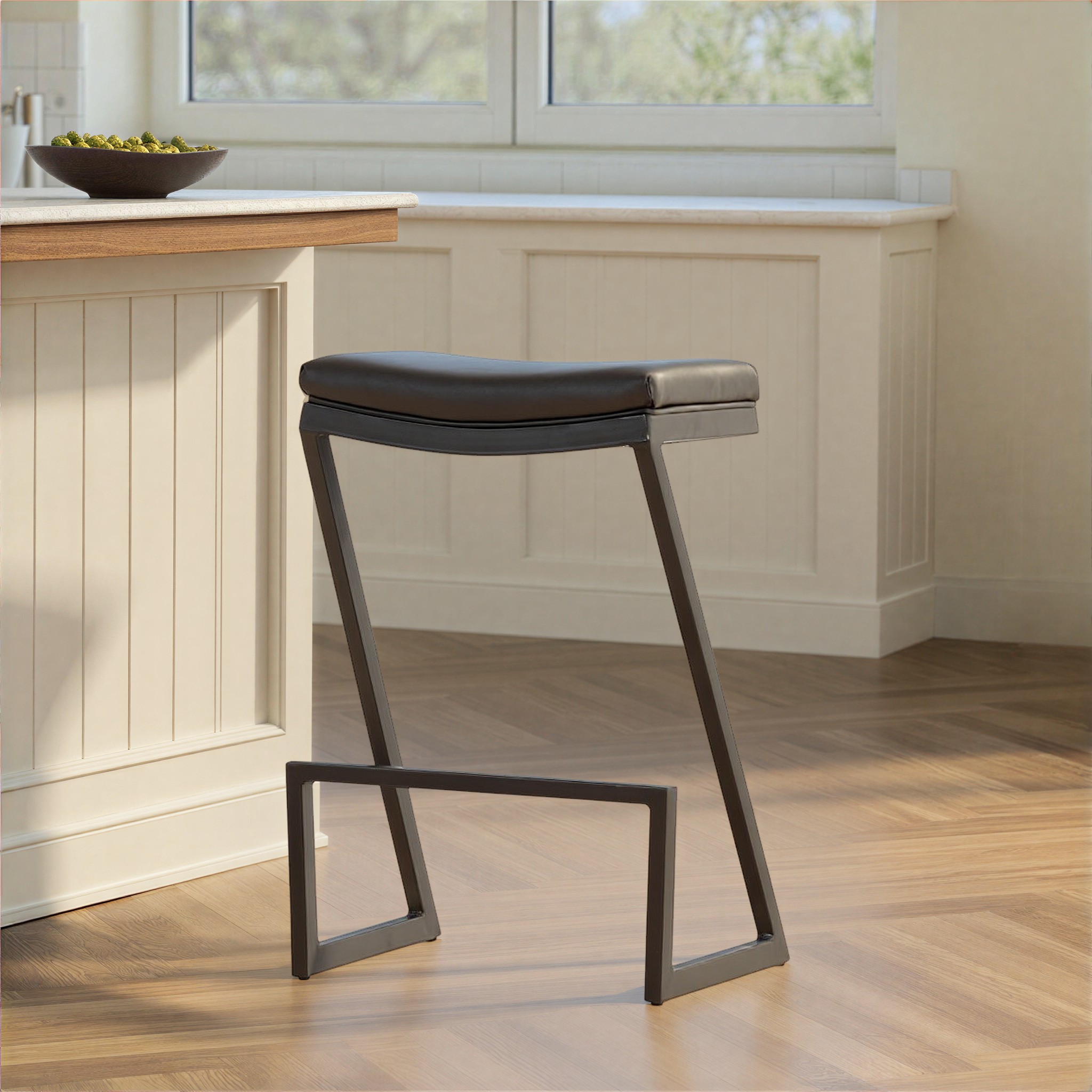 Vintage Z Barstool, Black