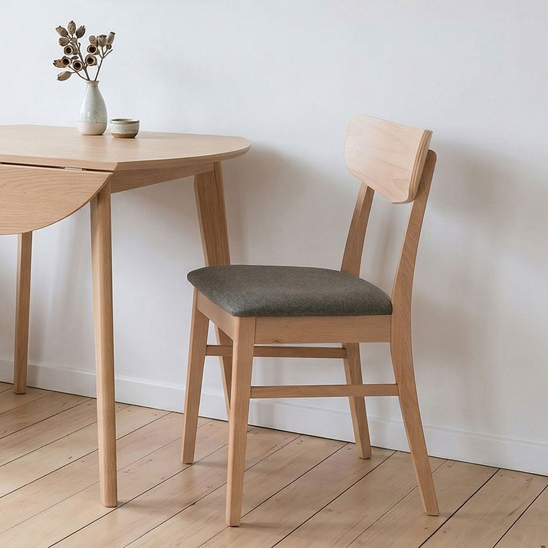 Veno Dining Chair, Light