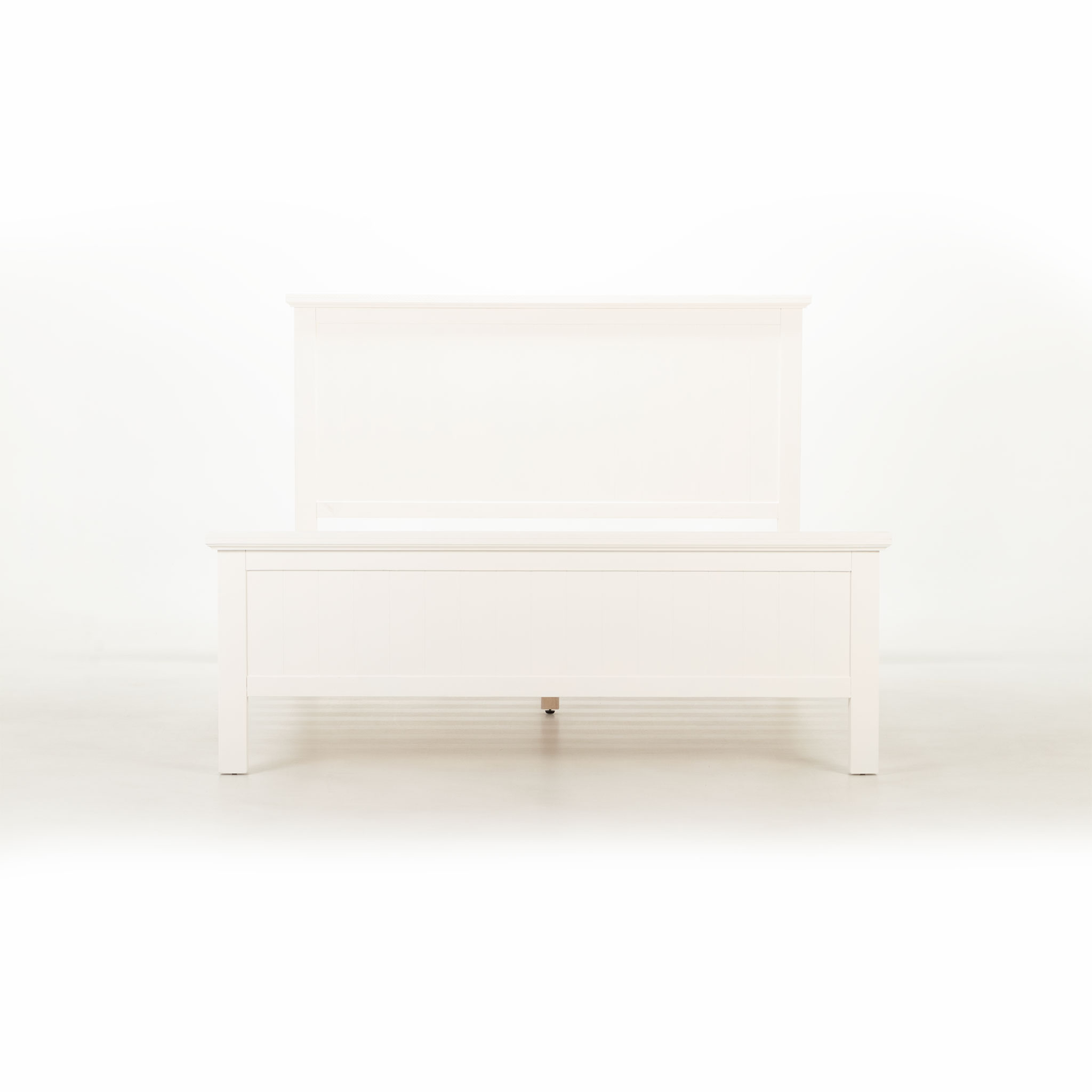 Melve Queen Bed Frame, White