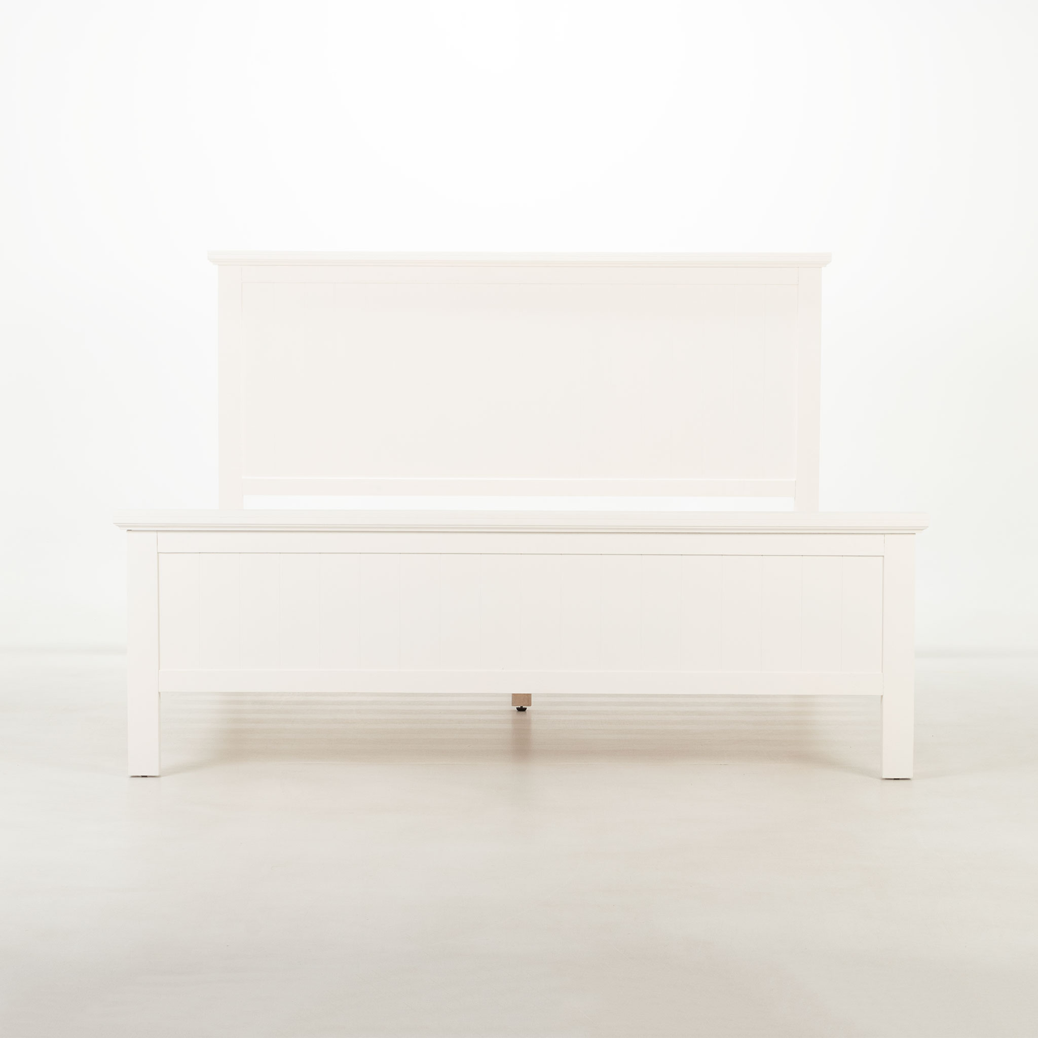 Melve King Bed Frame, White