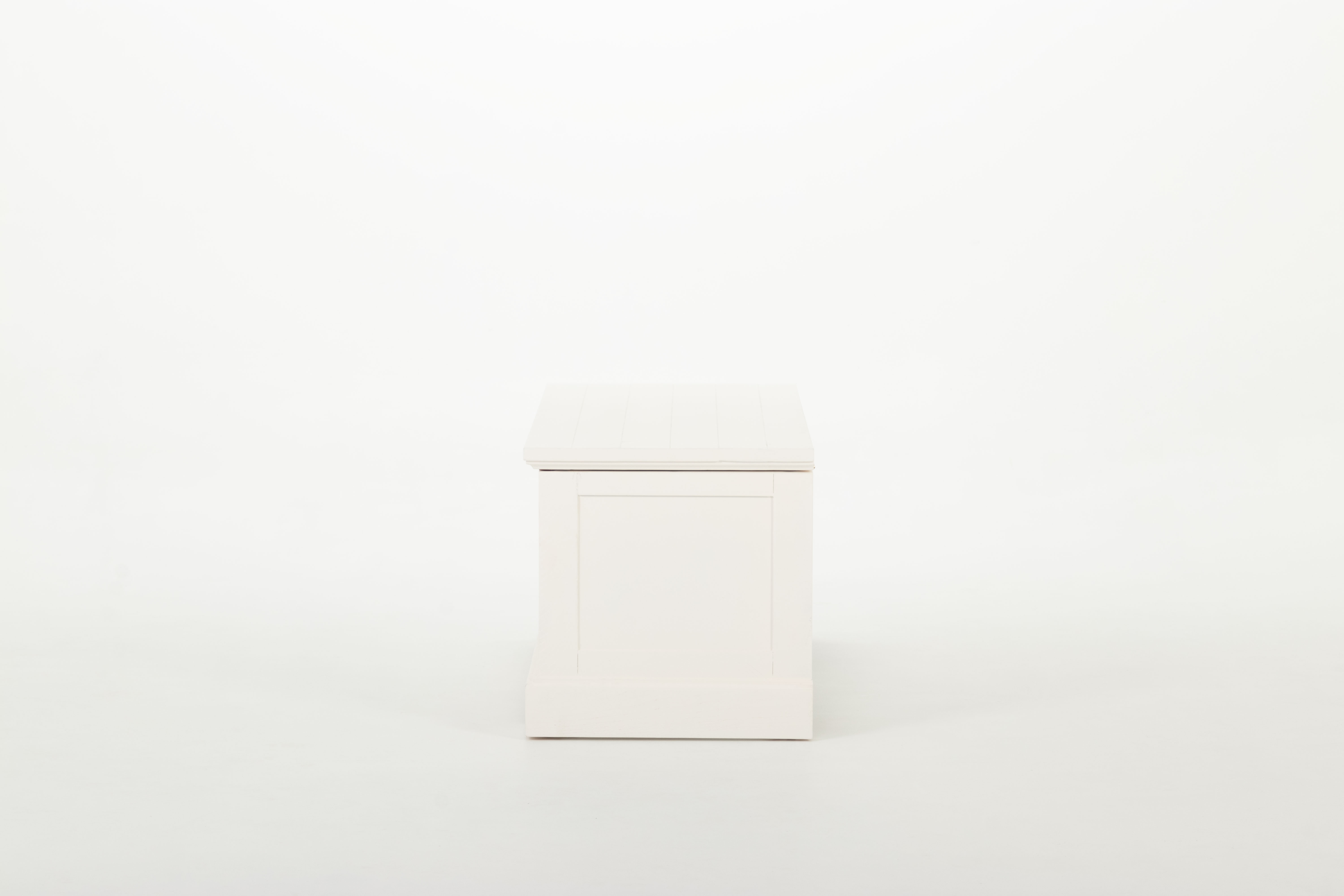 Melve Blanket Box, White