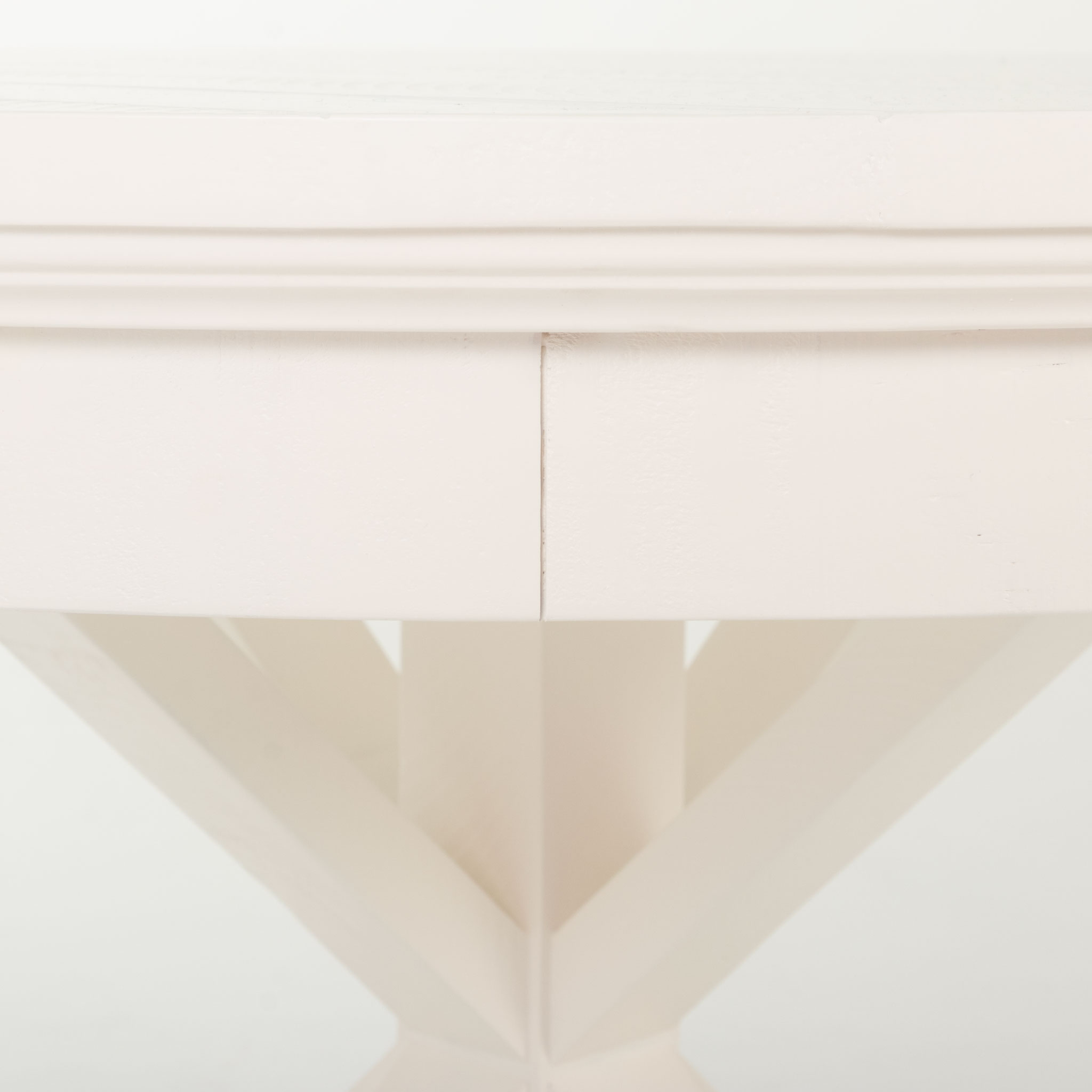 Melve Round Dining Table - W130, White