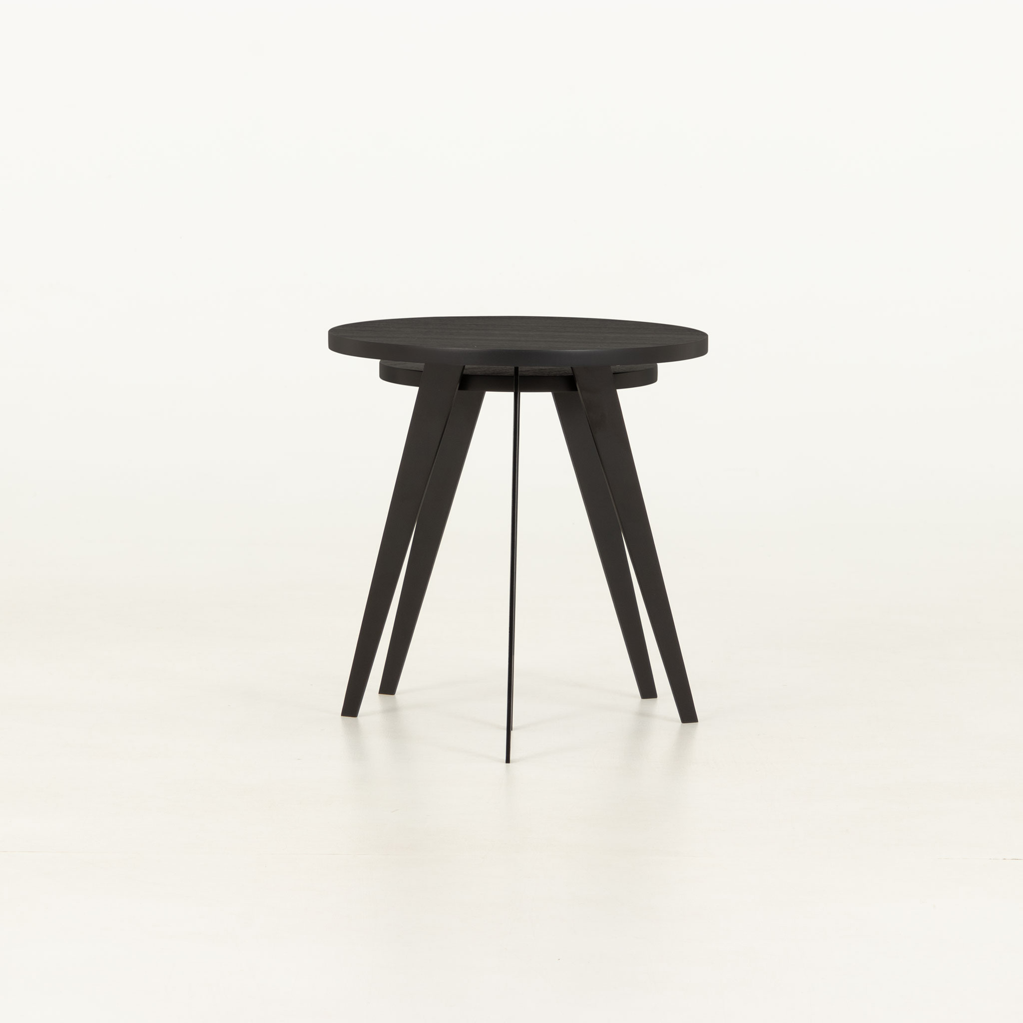 Urban Set of 2 Round Side Tables, Black