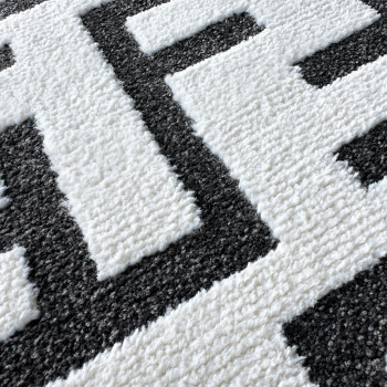 Signature Rugs Hudson Luxe Monochrome Rug -  200 x 290 cm, Black/White
