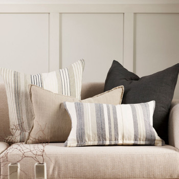 Ollo Dolce Cushion - Feather Inner, Natural