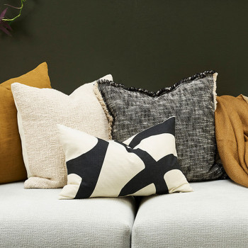 Ollo Arezzo Cushion - Feather Inner, Black