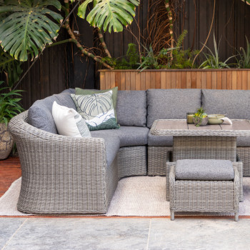 Martinique Outdoor Corner Suite