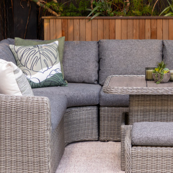 Martinique Outdoor Corner Suite